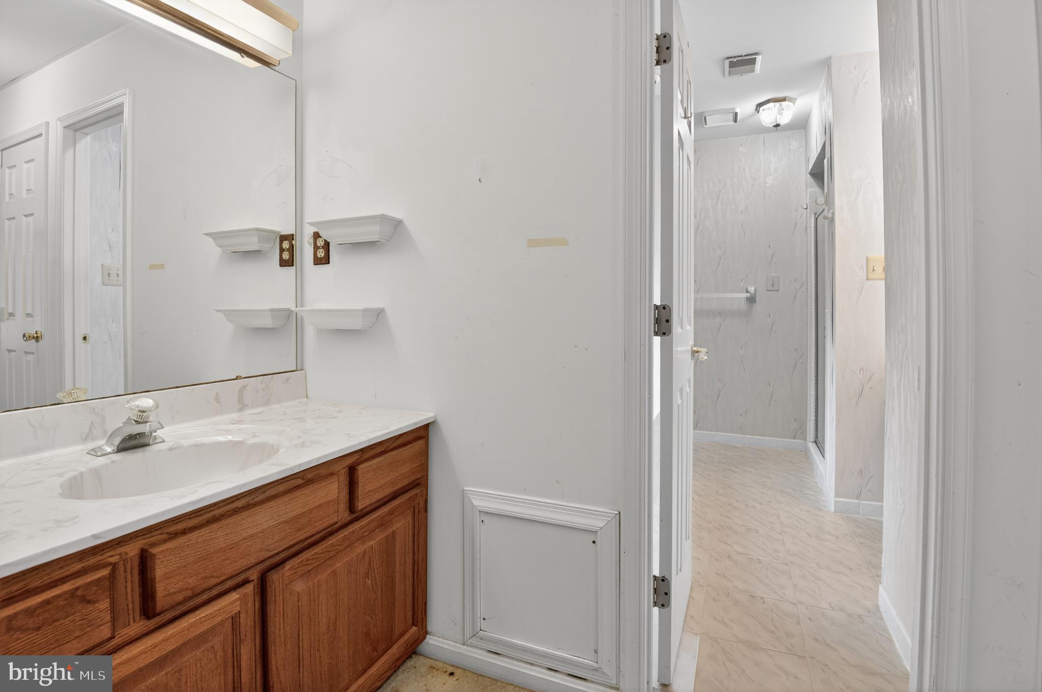 BERRY HILL MANOR - Residential