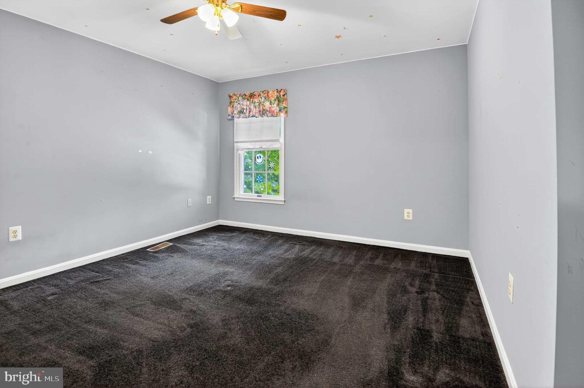 BERRY HILL MANOR - Residential