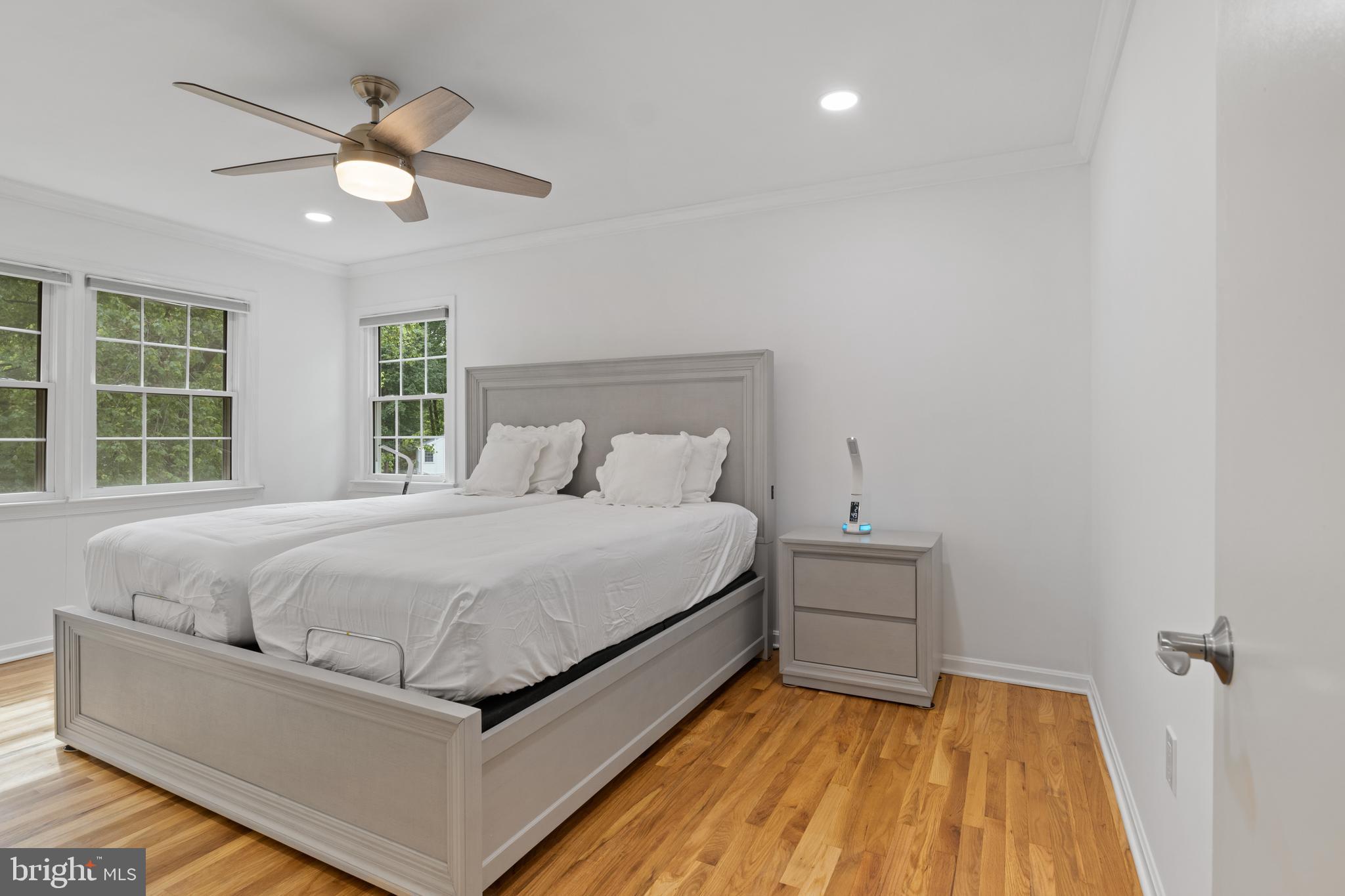 CHAPEL GLEN - Residential