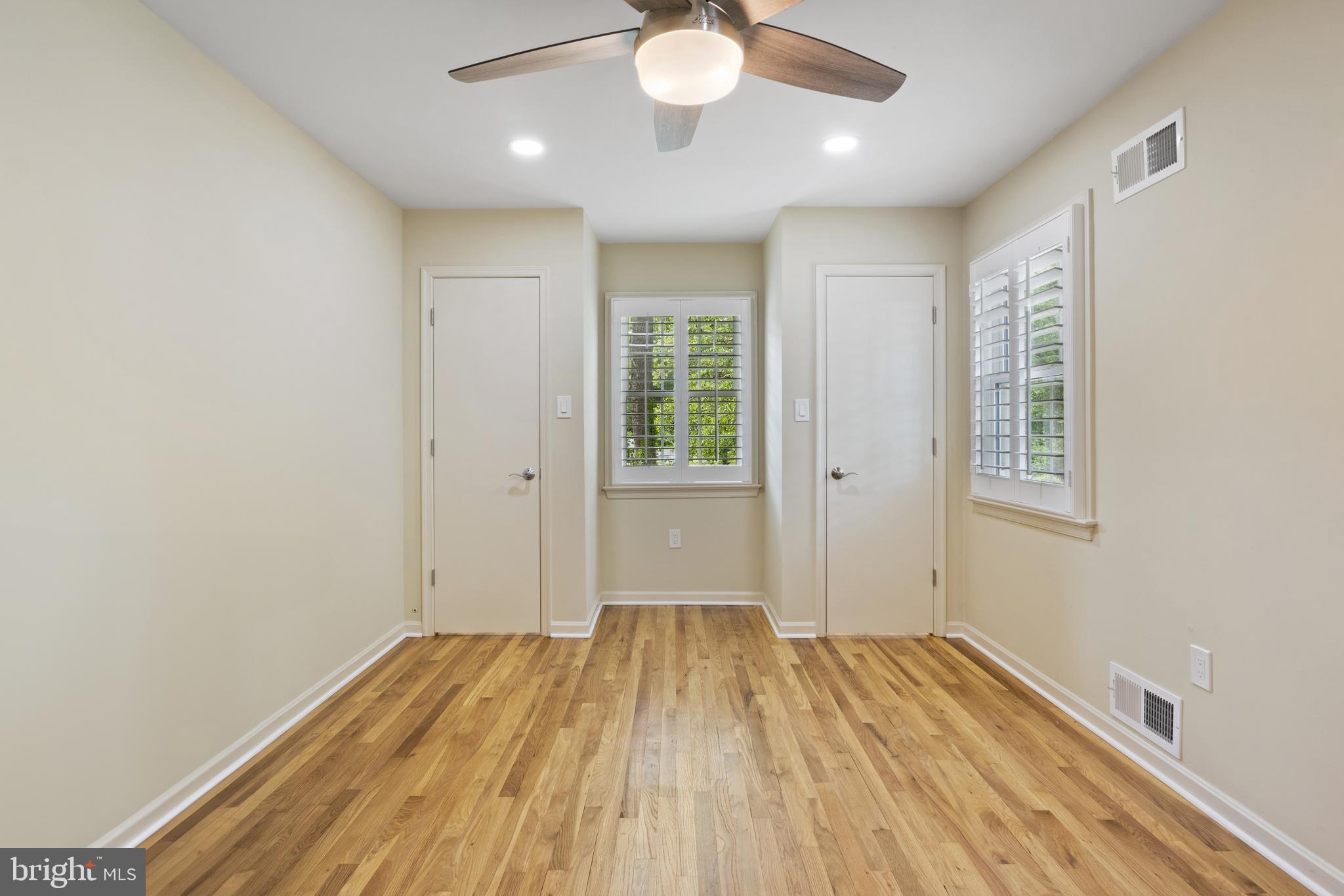 CHAPEL GLEN - Residential