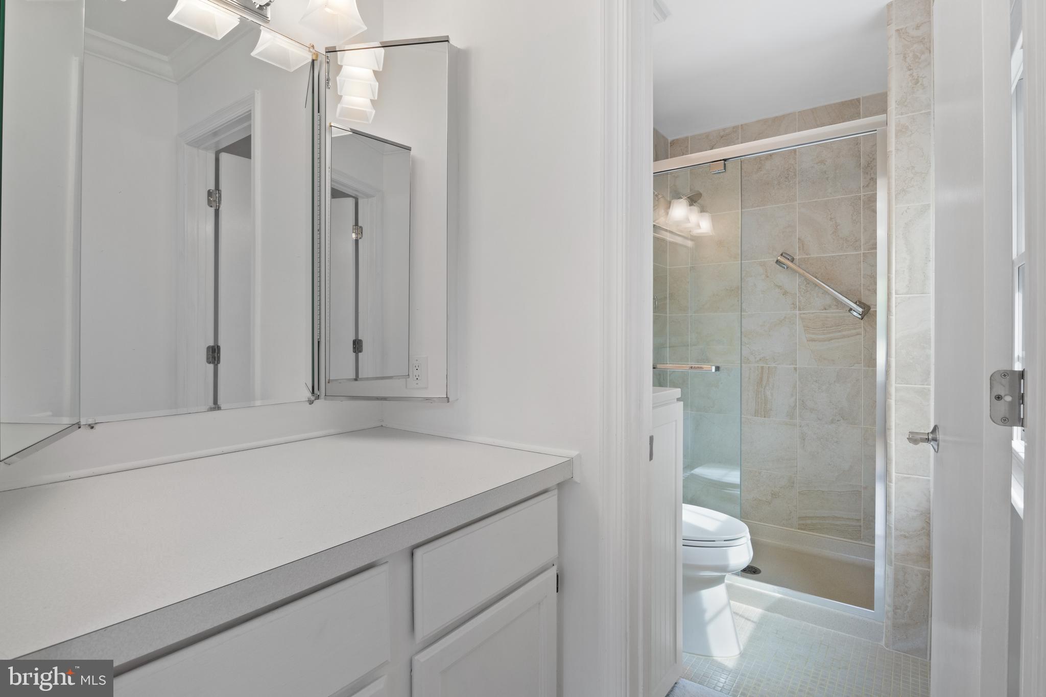 CHAPEL GLEN - Residential