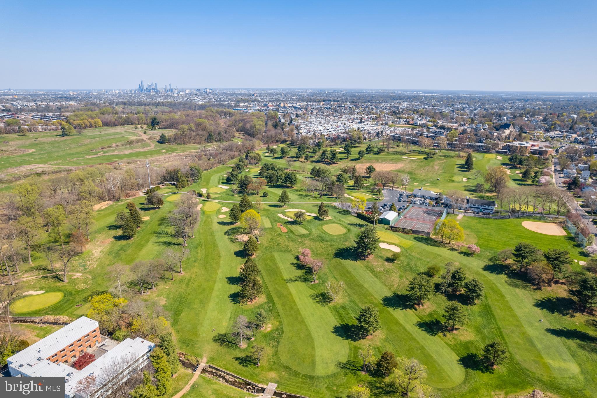 COBBS CREEK - Commercial Sale
