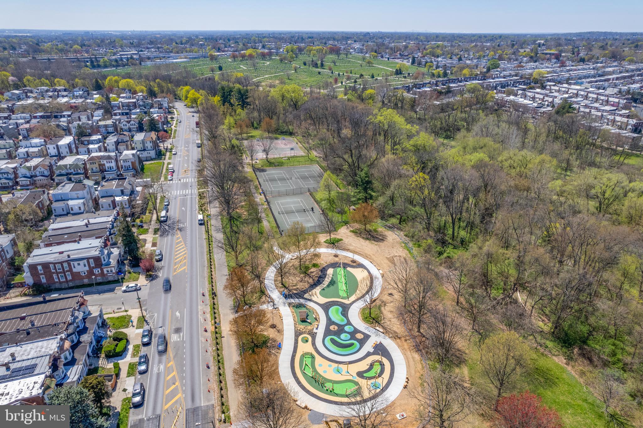 COBBS CREEK - Commercial Sale