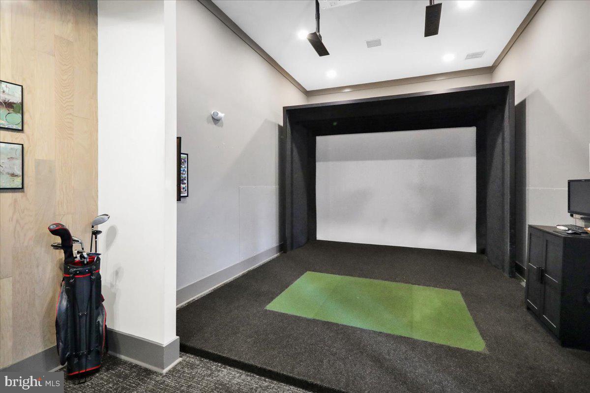 TRADITIONS OF AMERICA AT WEST BRANDYWINE - Residential