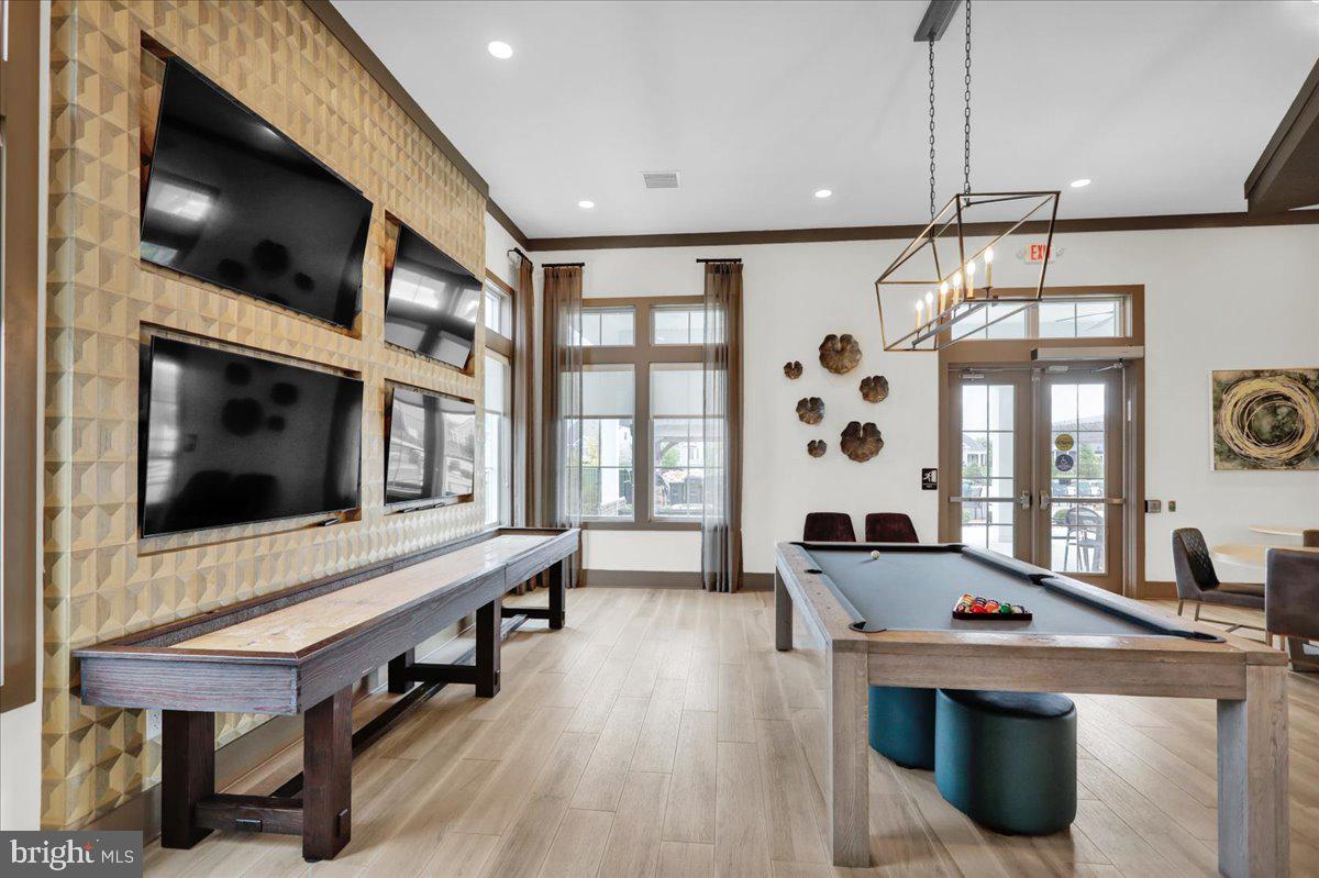 TRADITIONS OF AMERICA AT WEST BRANDYWINE - Residential