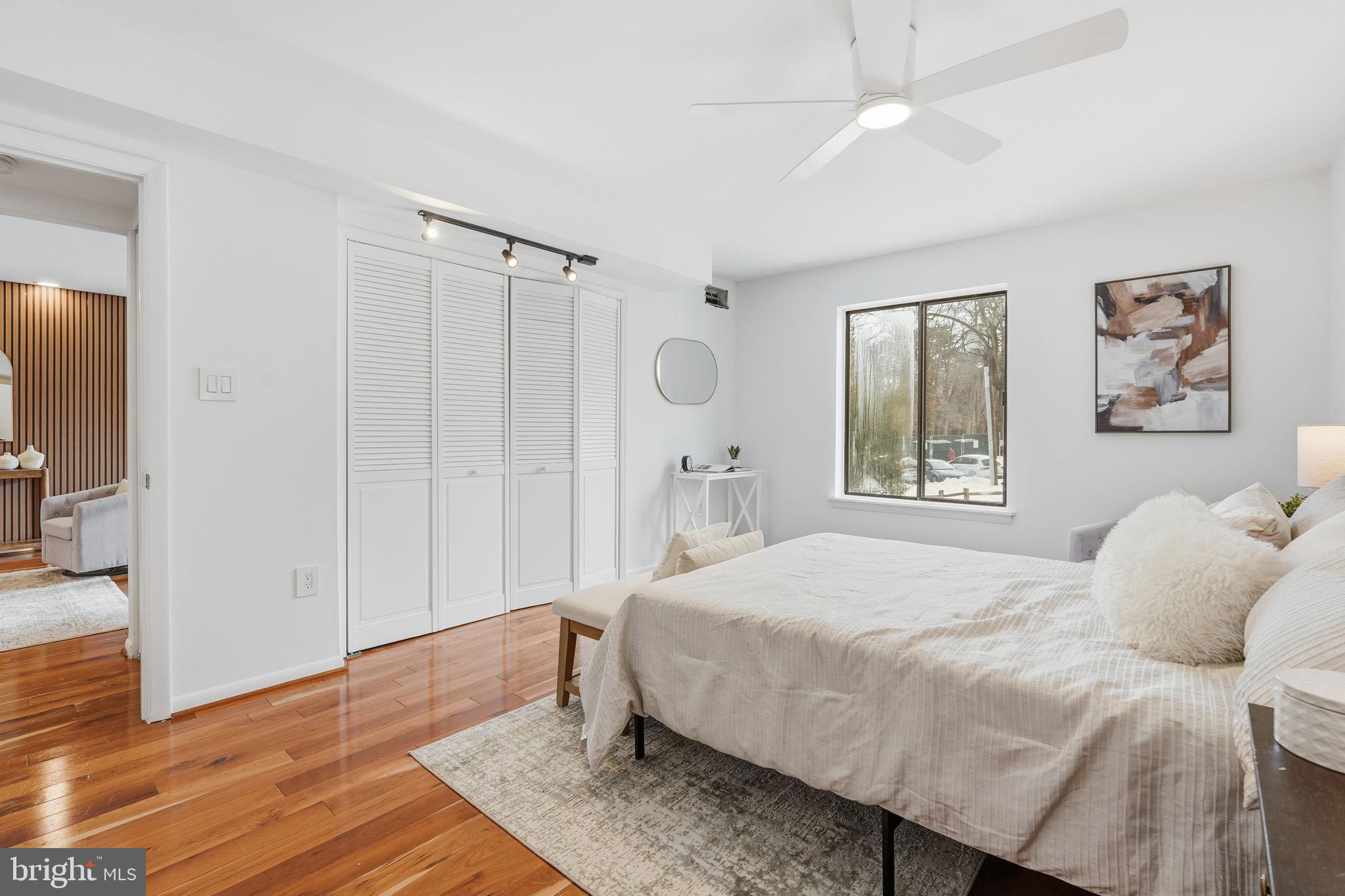 FAIRFIELD COMMONS - Residential