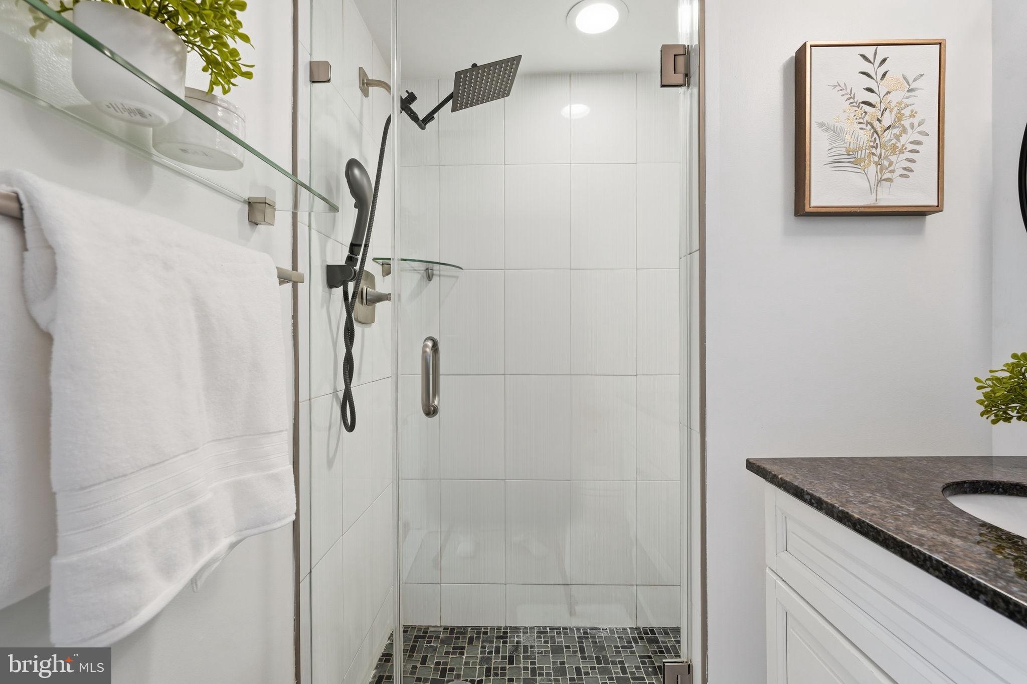 FAIRFIELD COMMONS - Residential