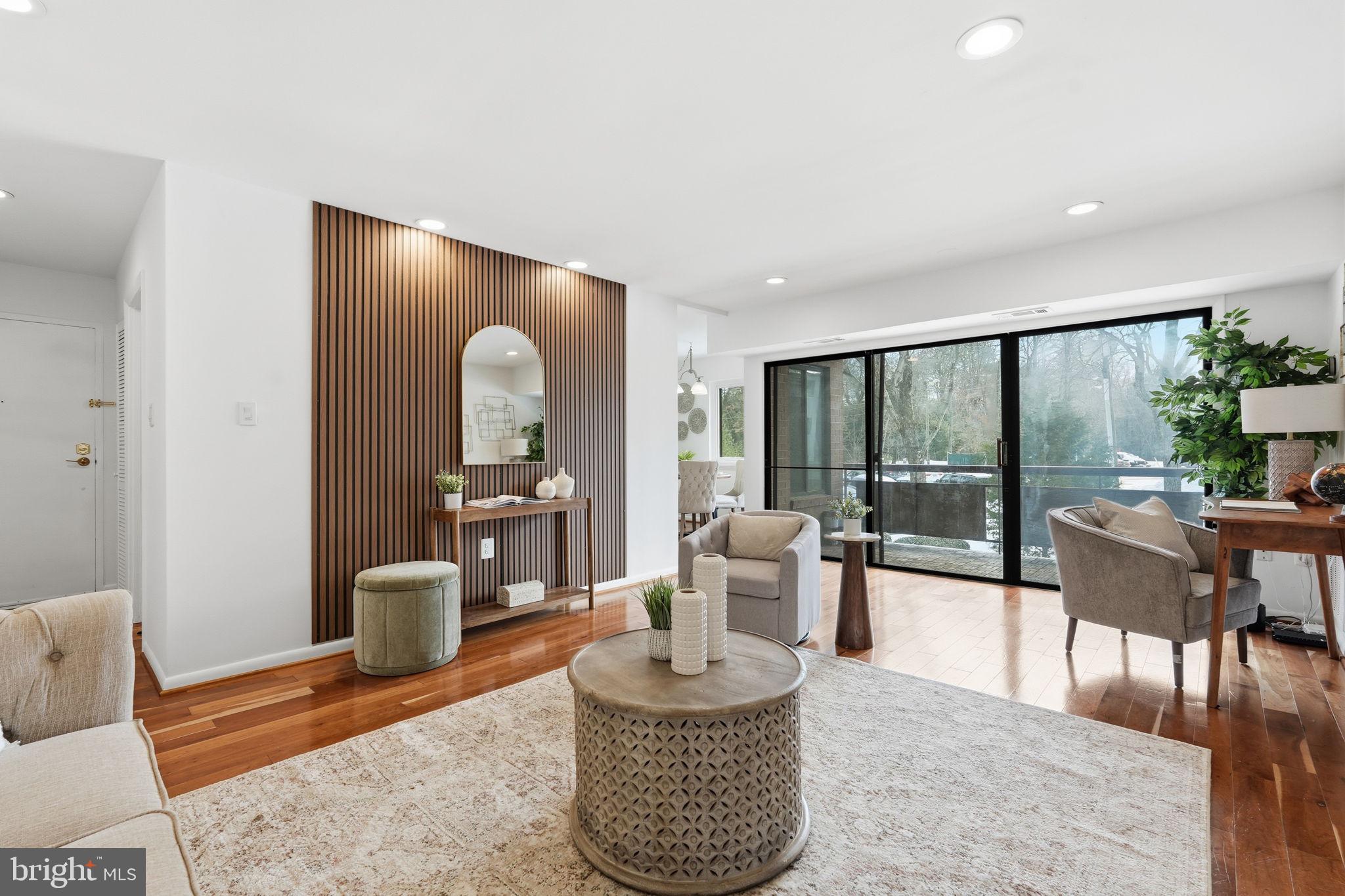 FAIRFIELD COMMONS - Residential