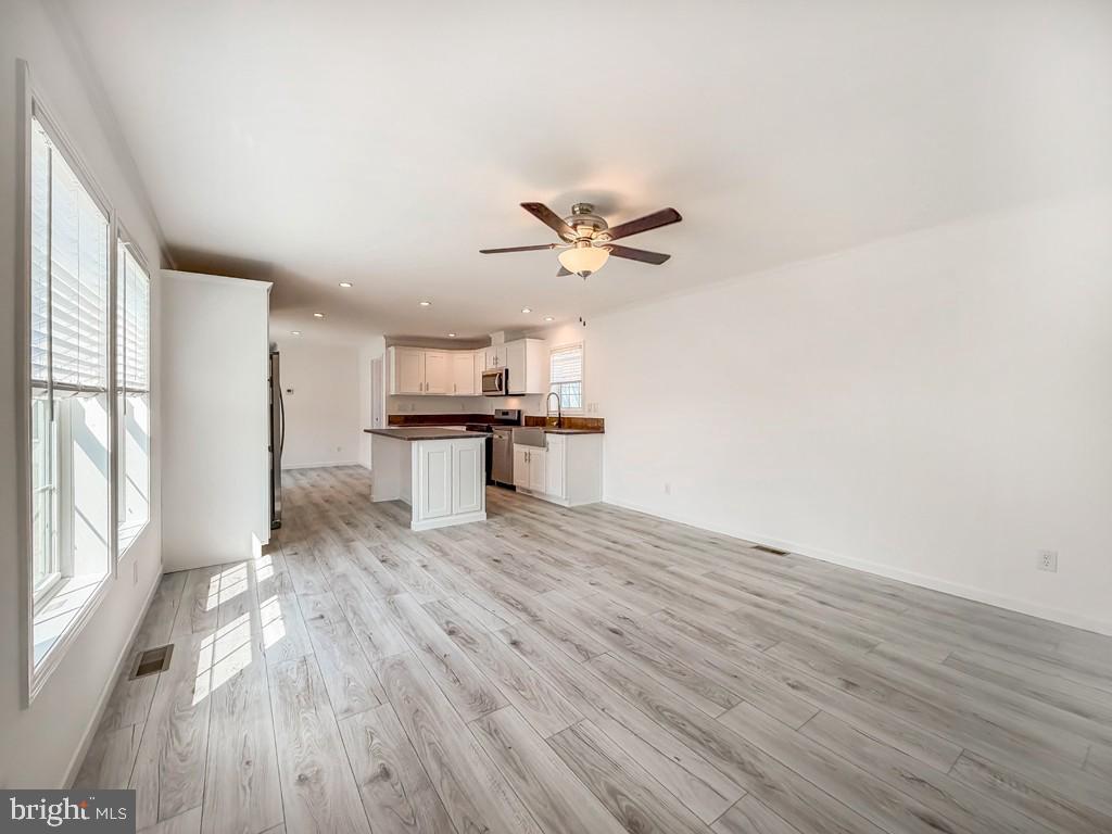 PENNWOOD CROSSING - Residential