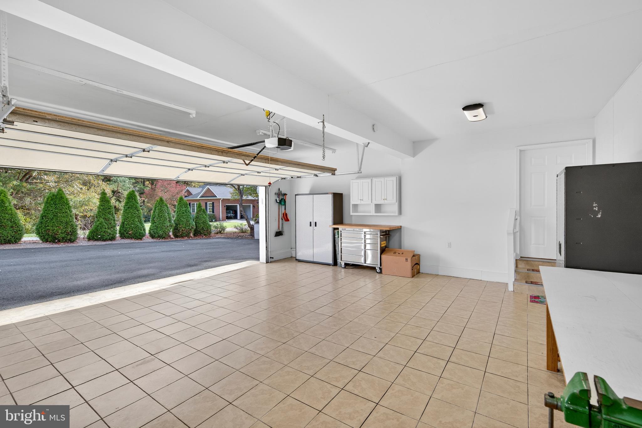 TANYARD - Residential