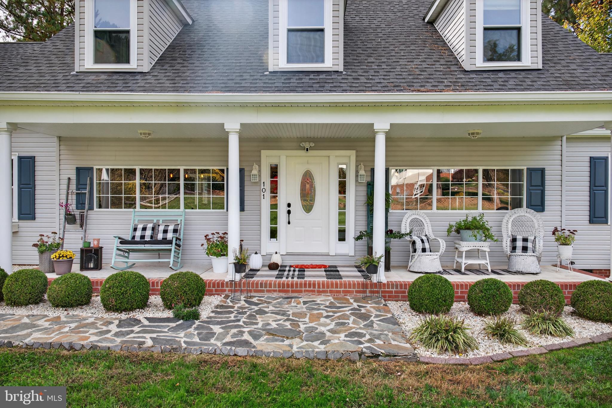 TANYARD - Residential