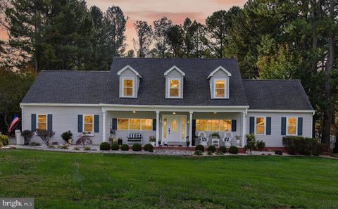 Homes For Sale - 101 Barnstormer Circle<br/> LOUISA, VA 23093