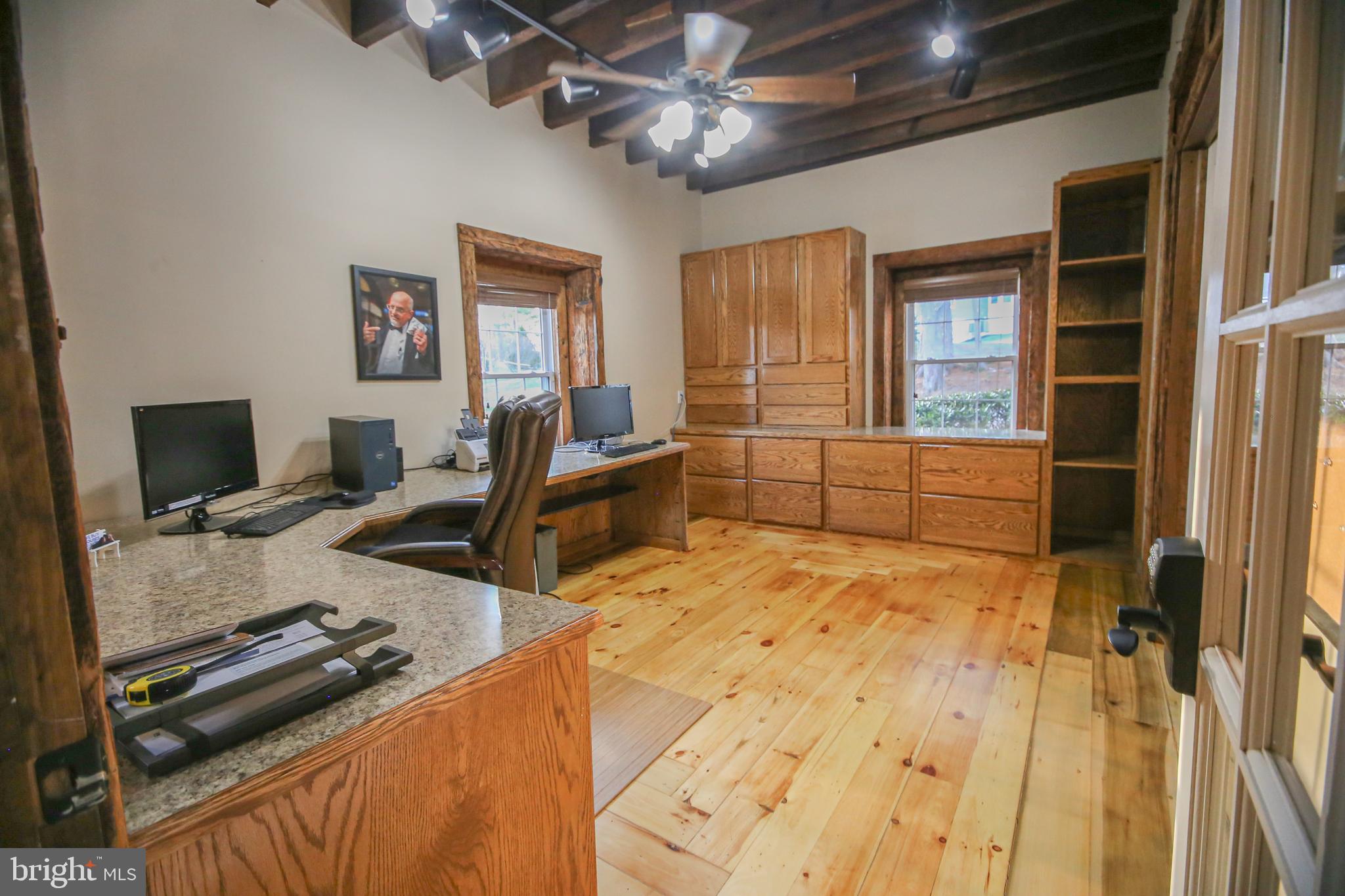 THORNBURY - Residential