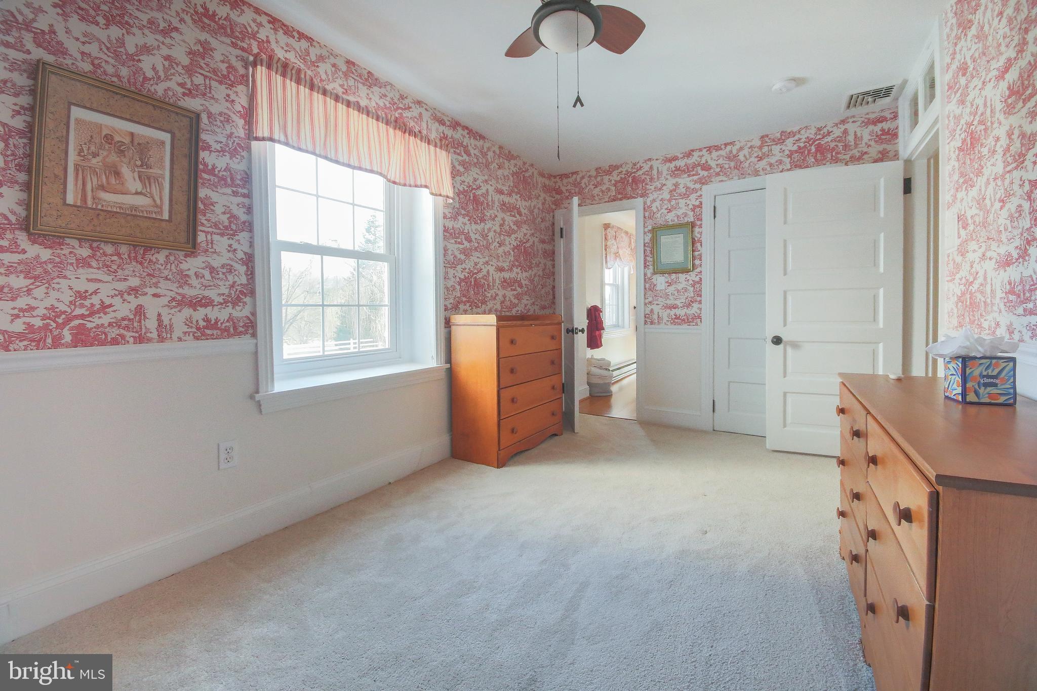 THORNBURY - Residential