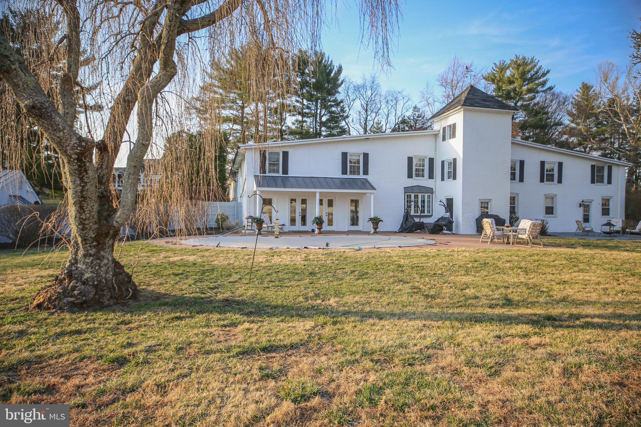 THORNBURY - Residential