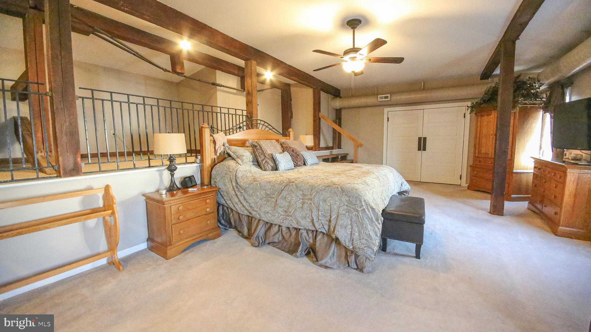 THORNBURY - Residential