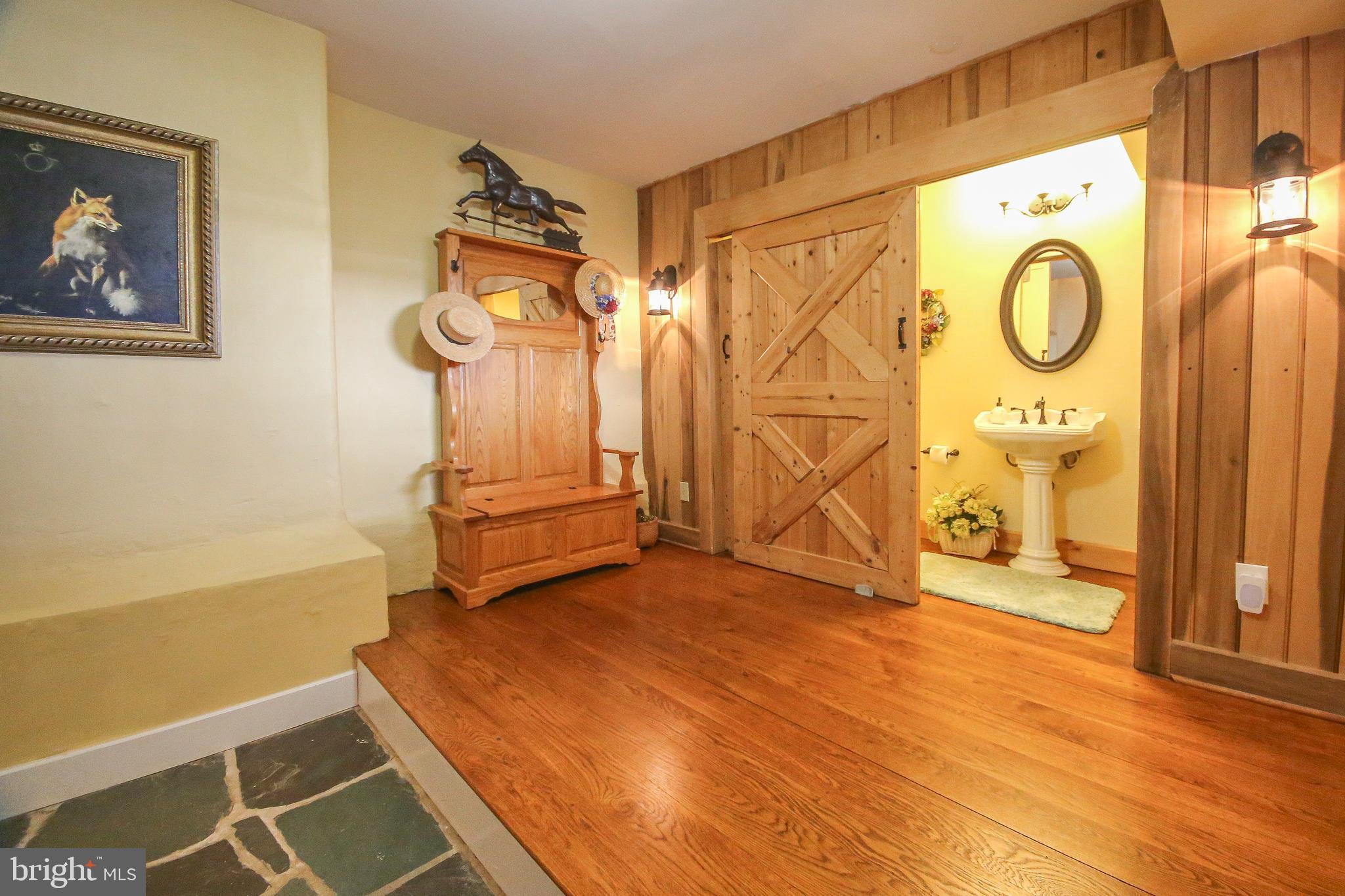 THORNBURY - Residential