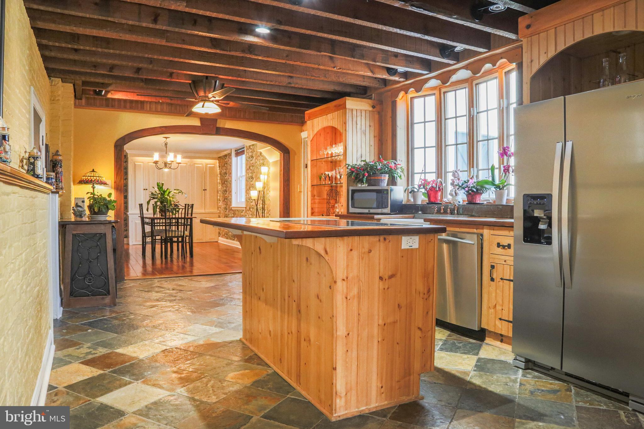 THORNBURY - Residential