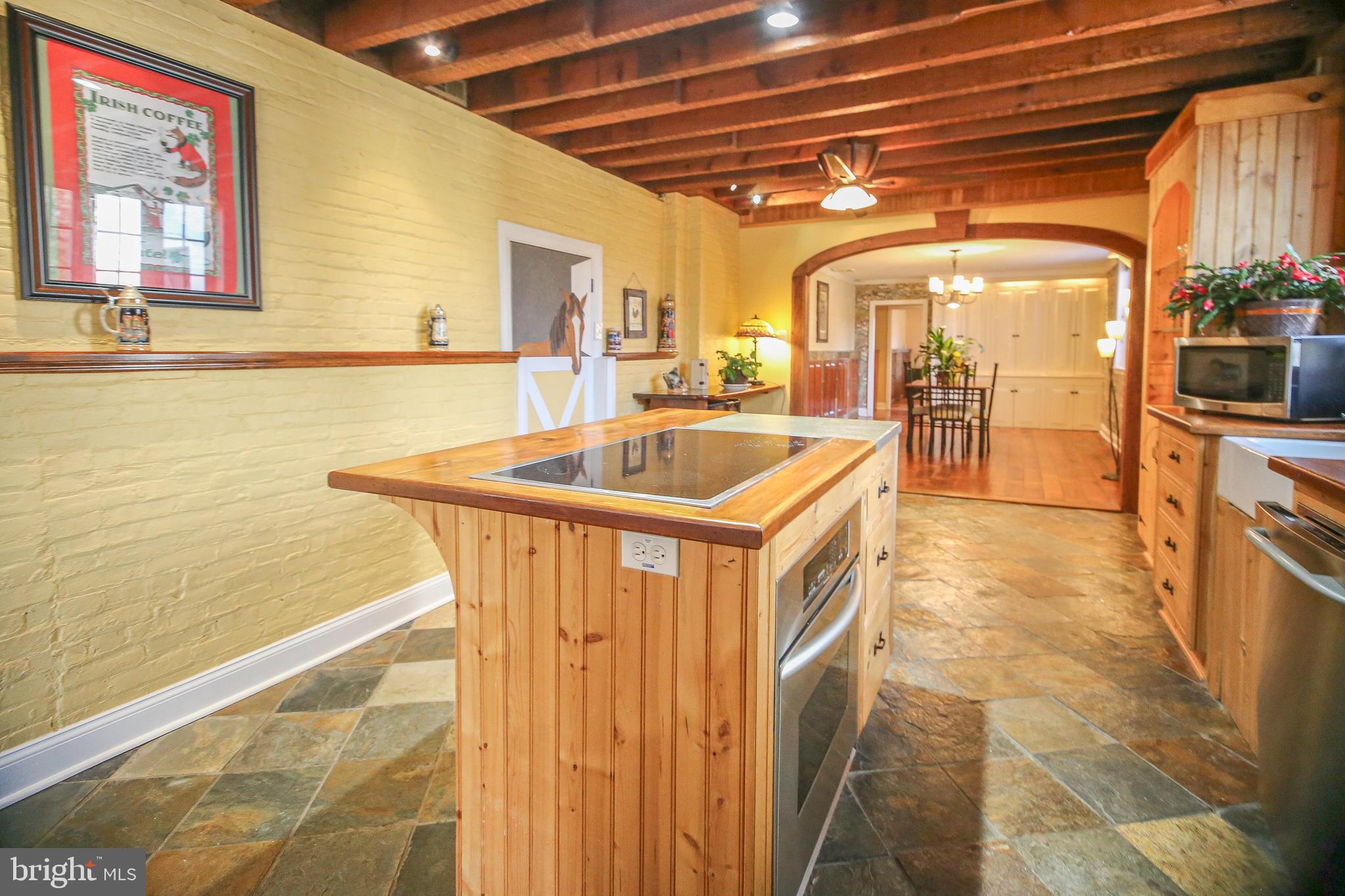 THORNBURY - Residential