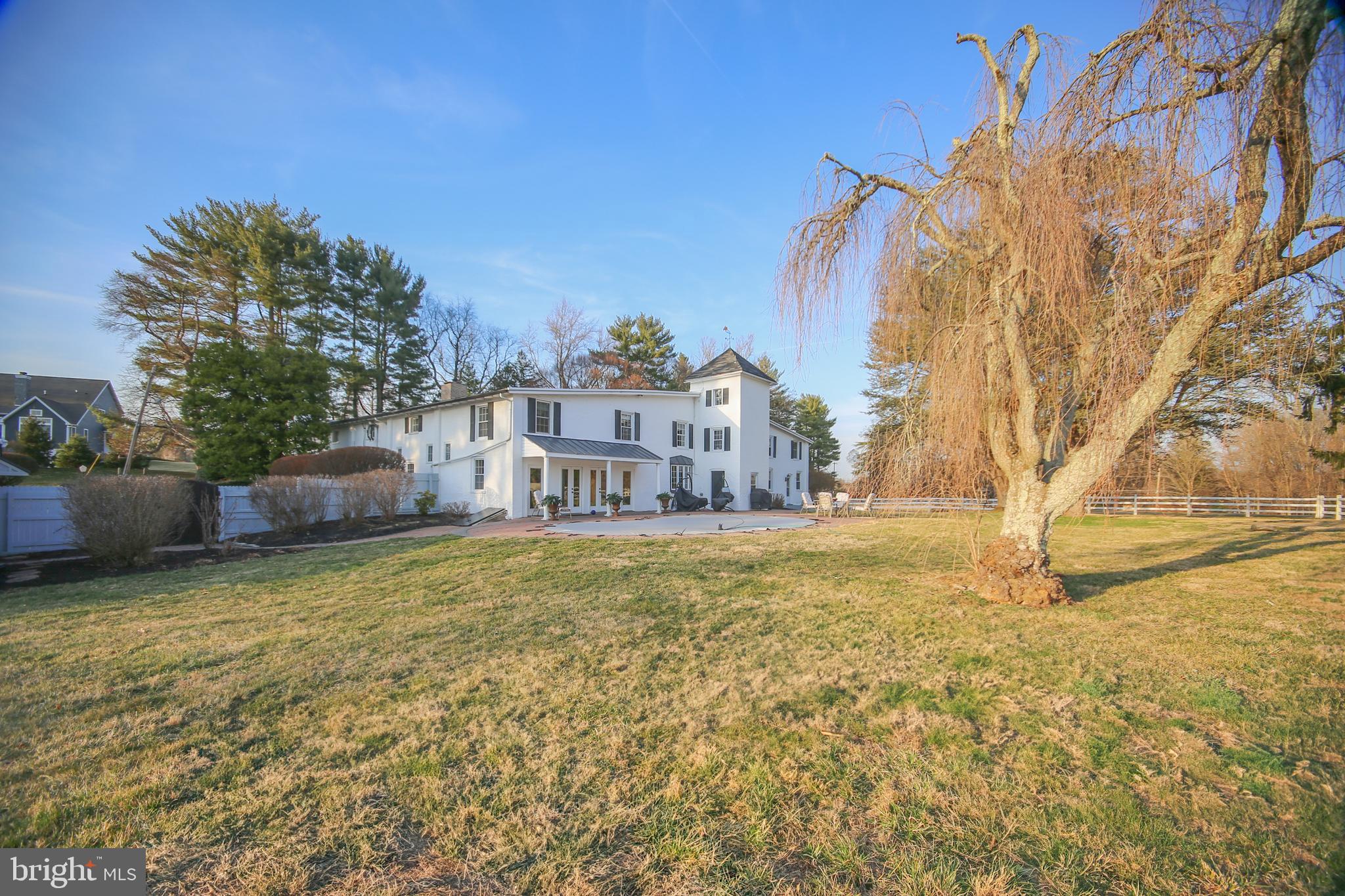 THORNBURY - Residential