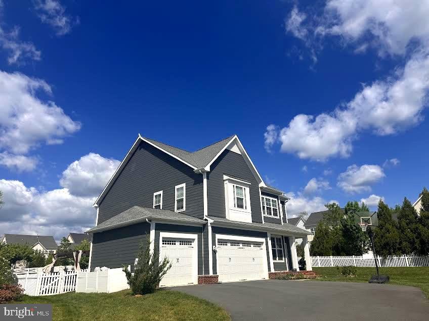 805 STEPHAN MACE COURT