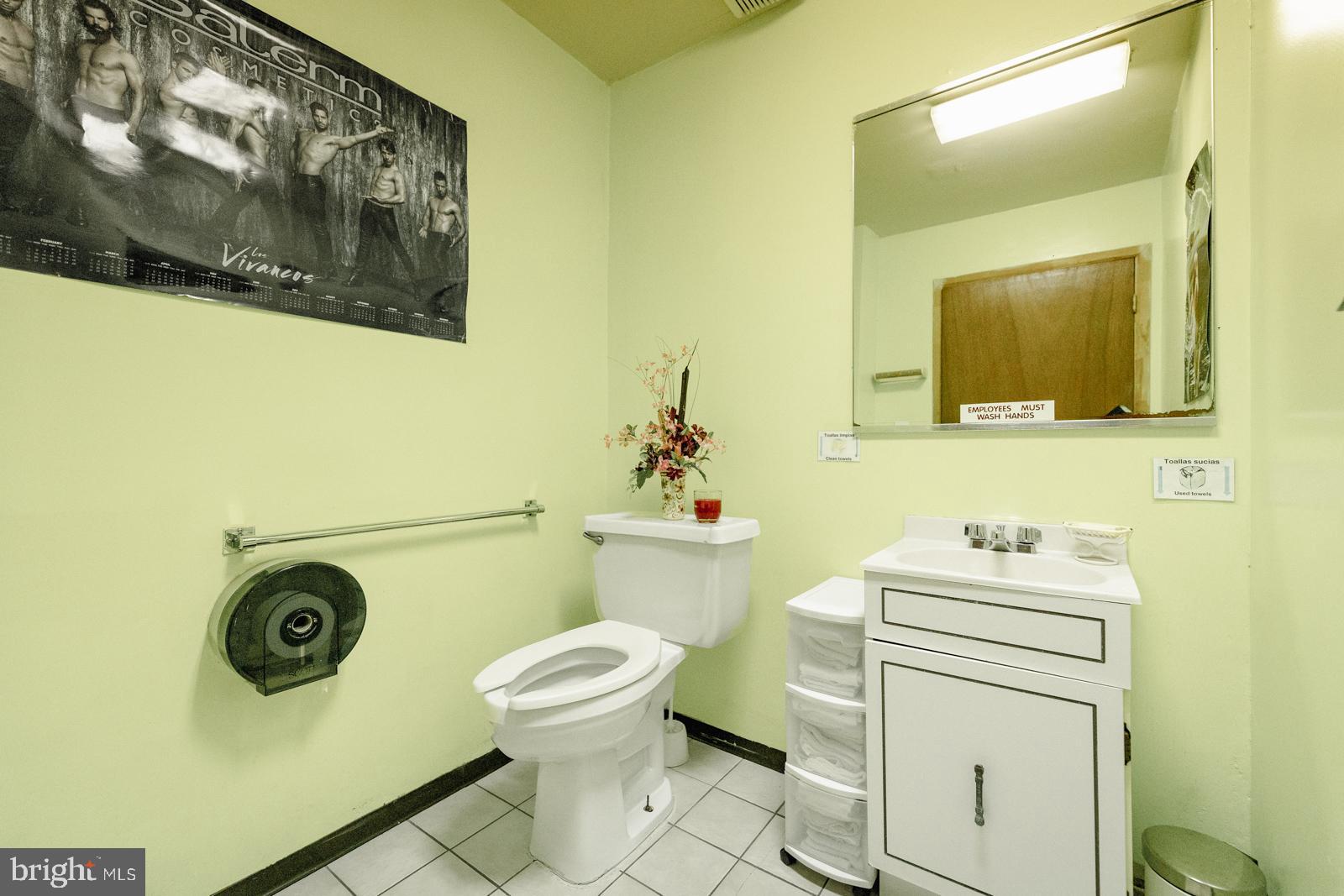 HUNTING PARK - Commercial Sale