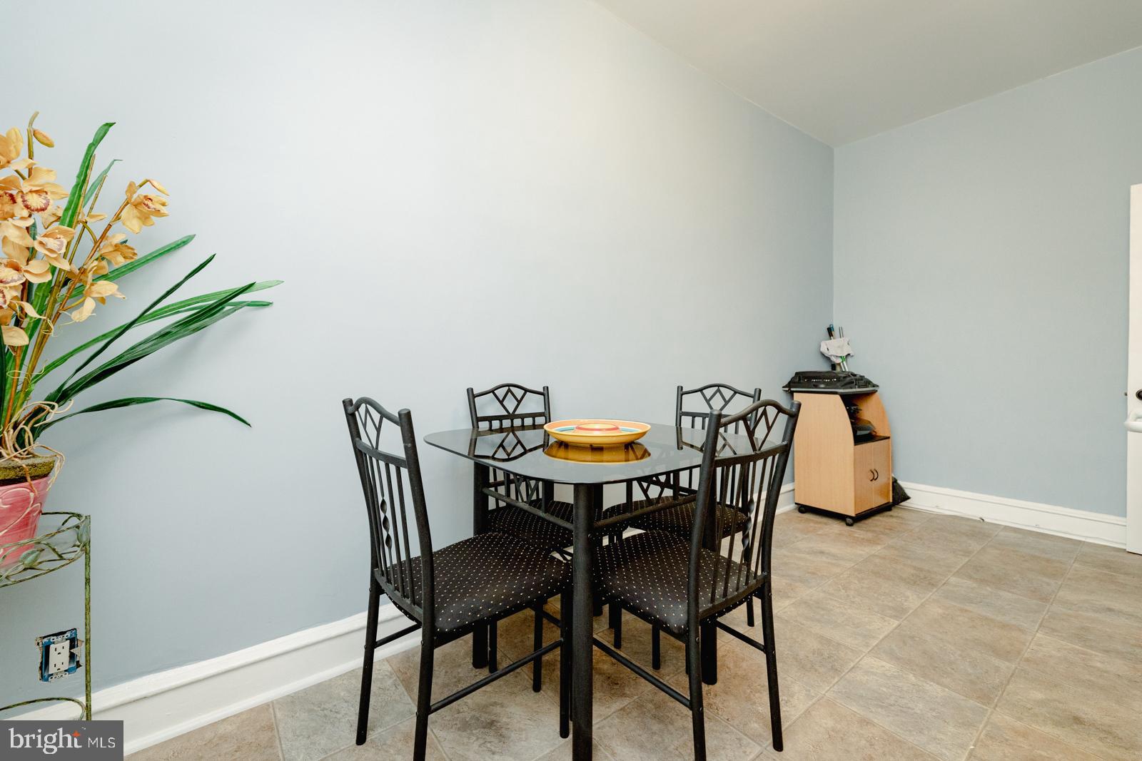HUNTING PARK - Commercial Sale