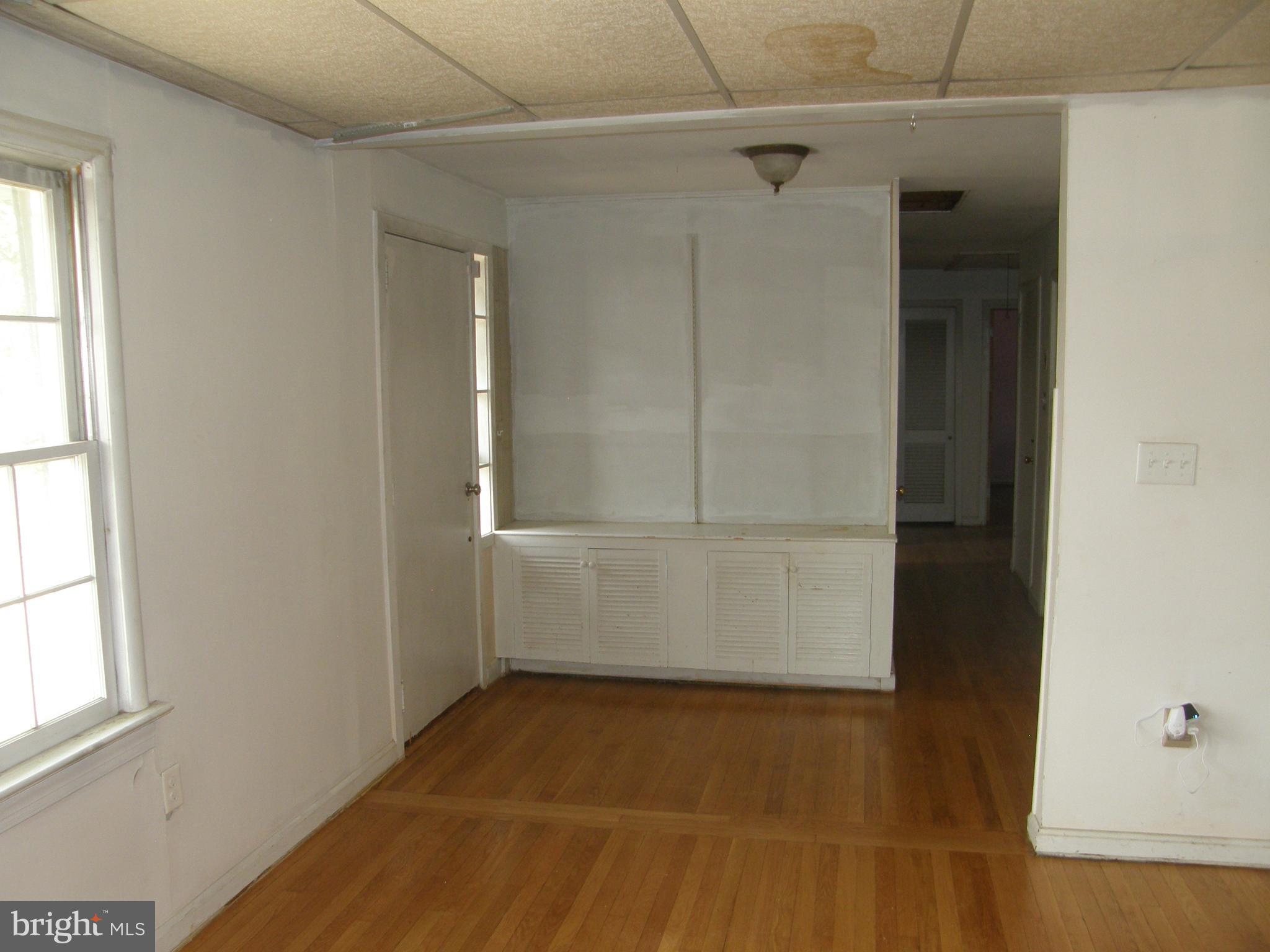 WARING - Residential