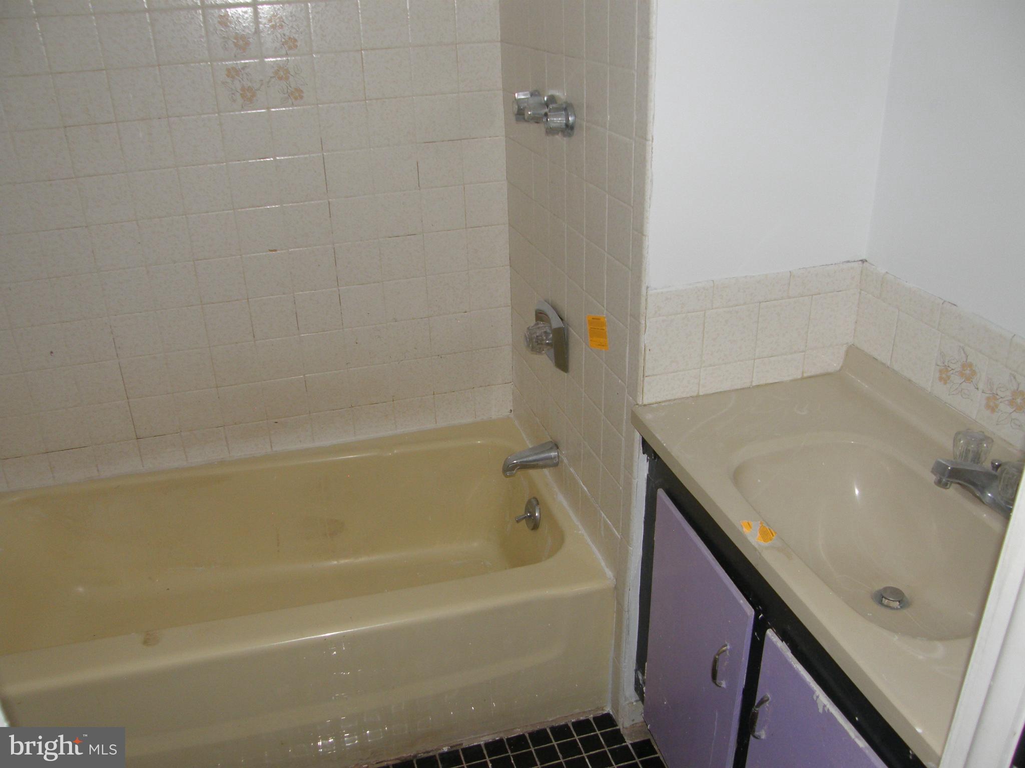 WARING - Residential