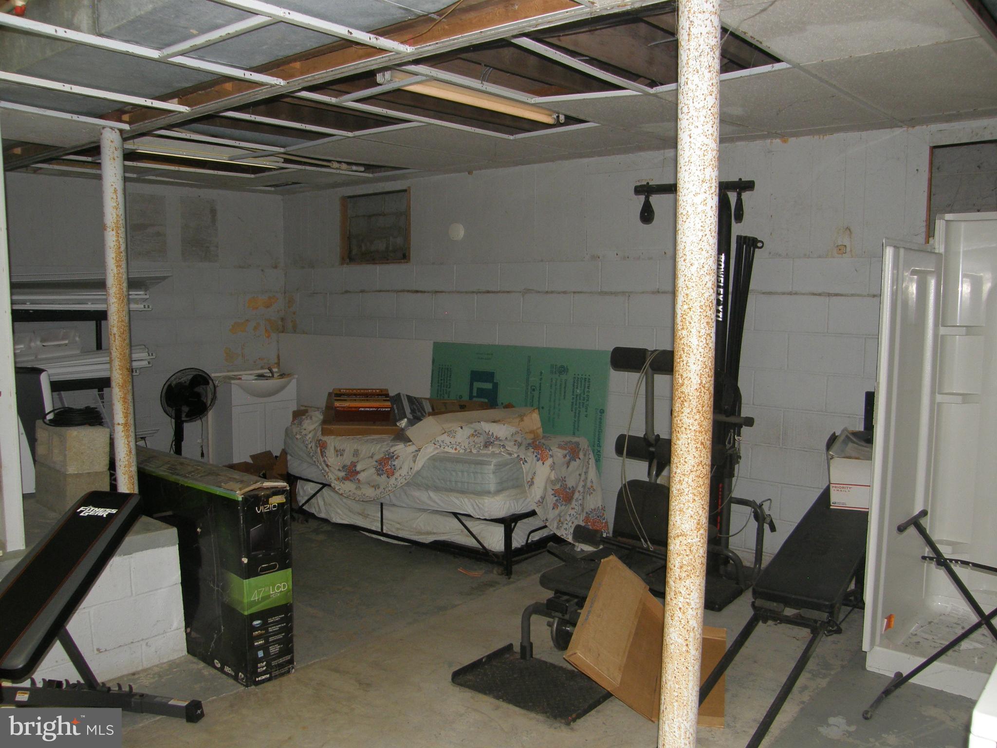 WARING - Residential