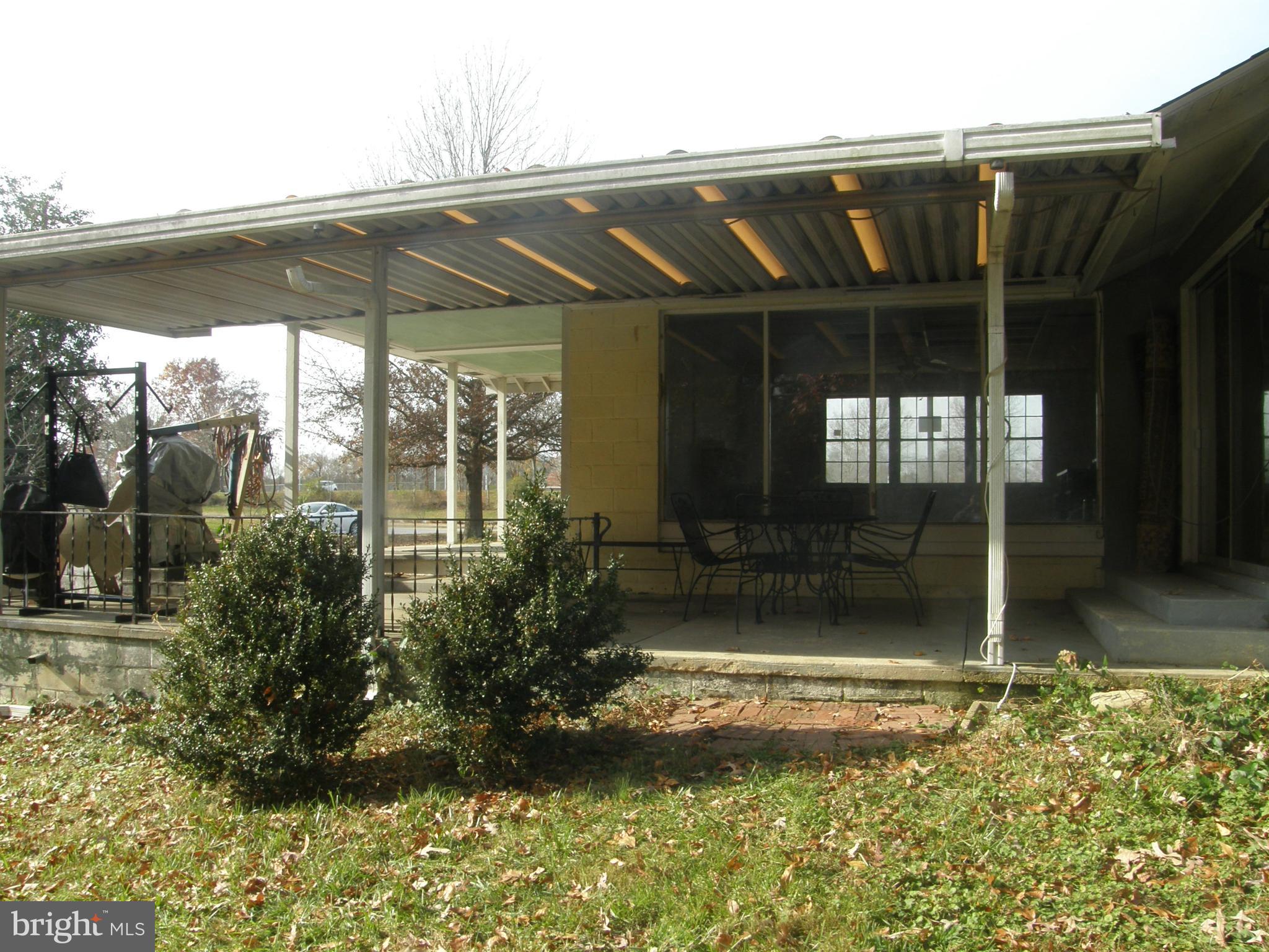 WARING - Residential