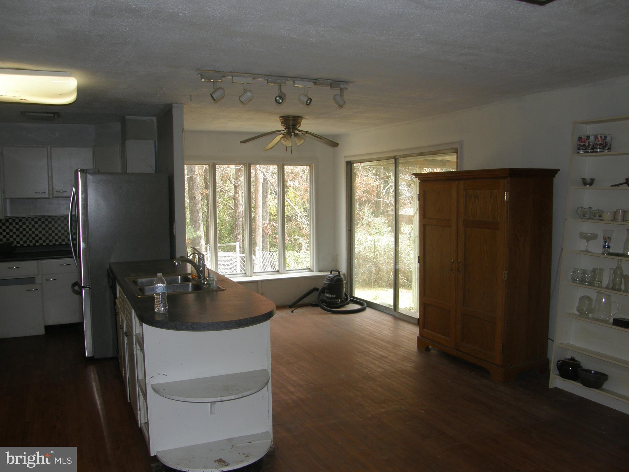 WARING - Residential