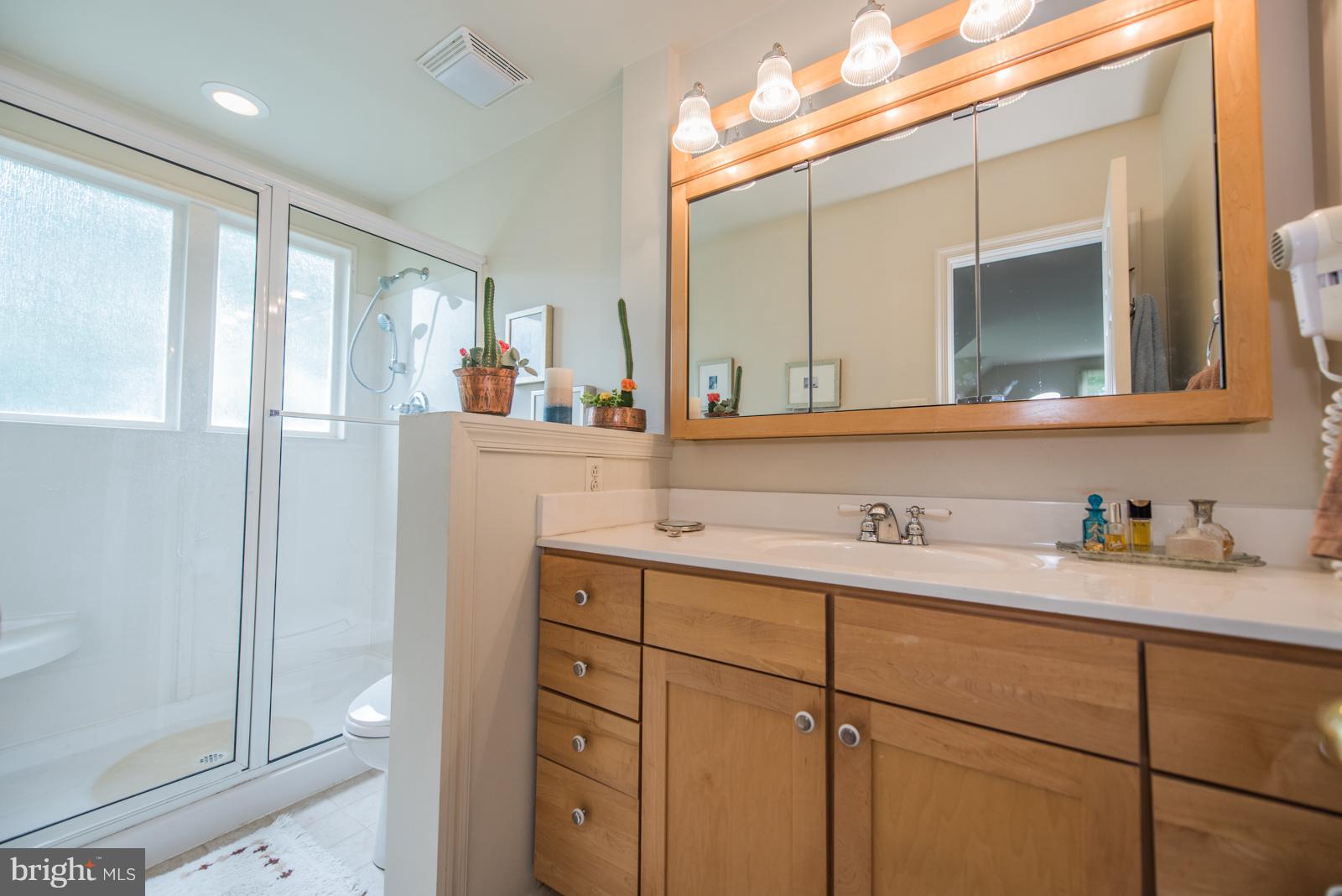 FERNBANK - Residential