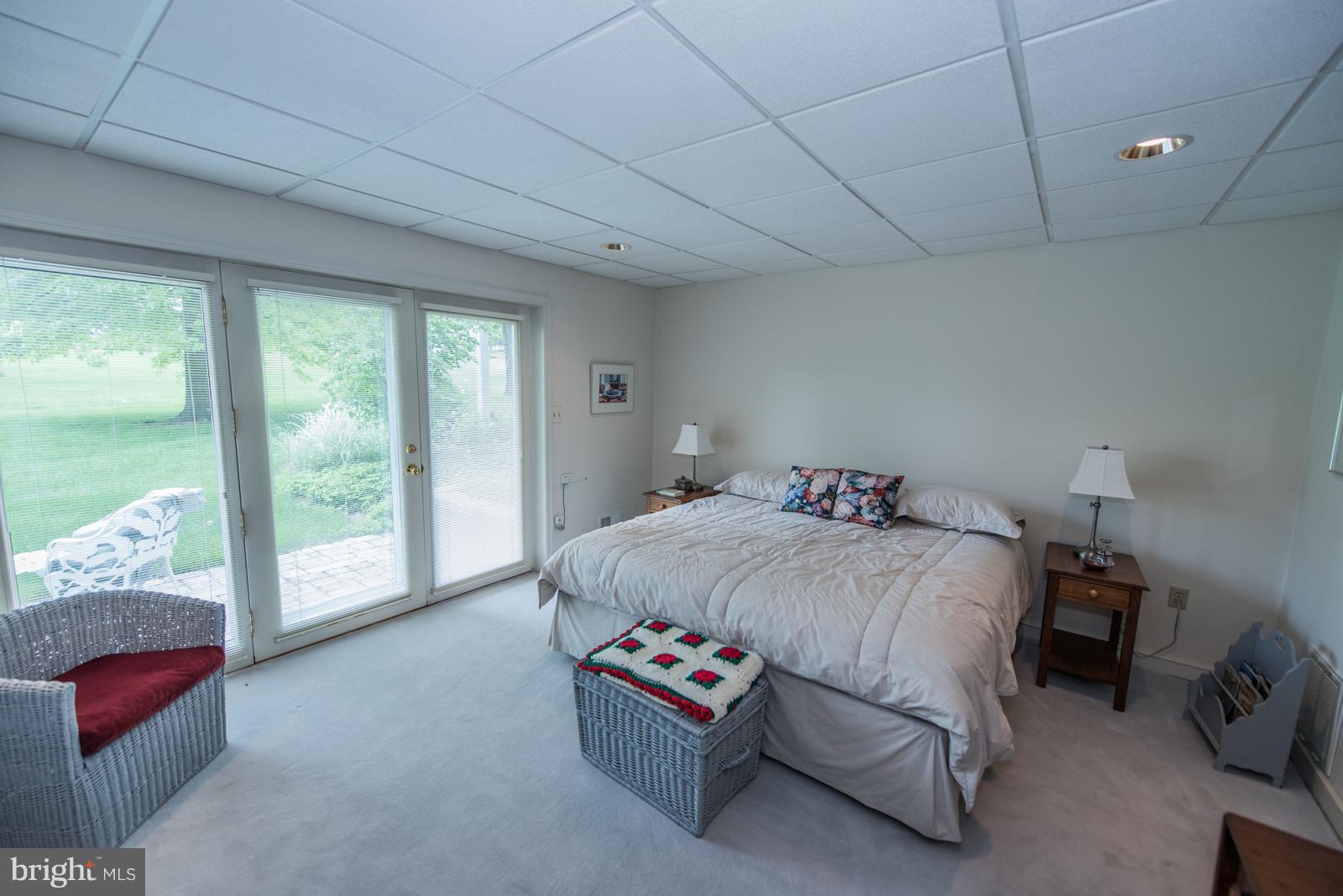 FERNBANK - Residential