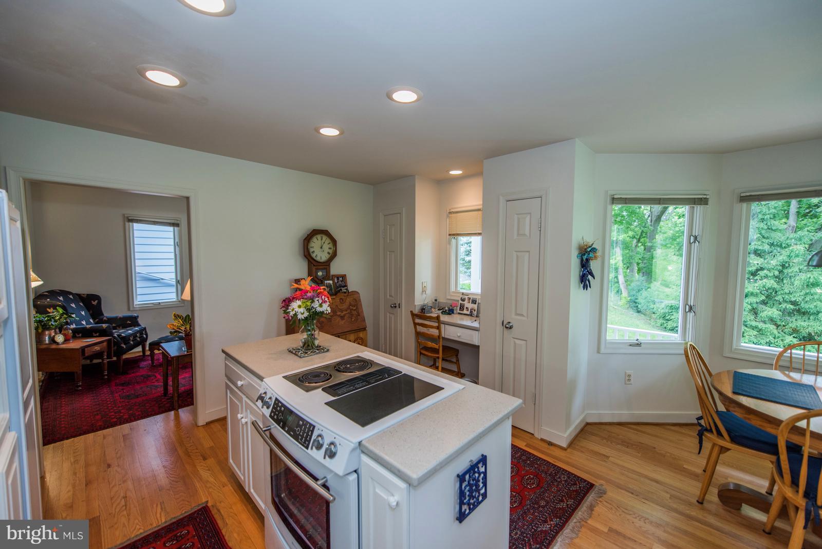 FERNBANK - Residential