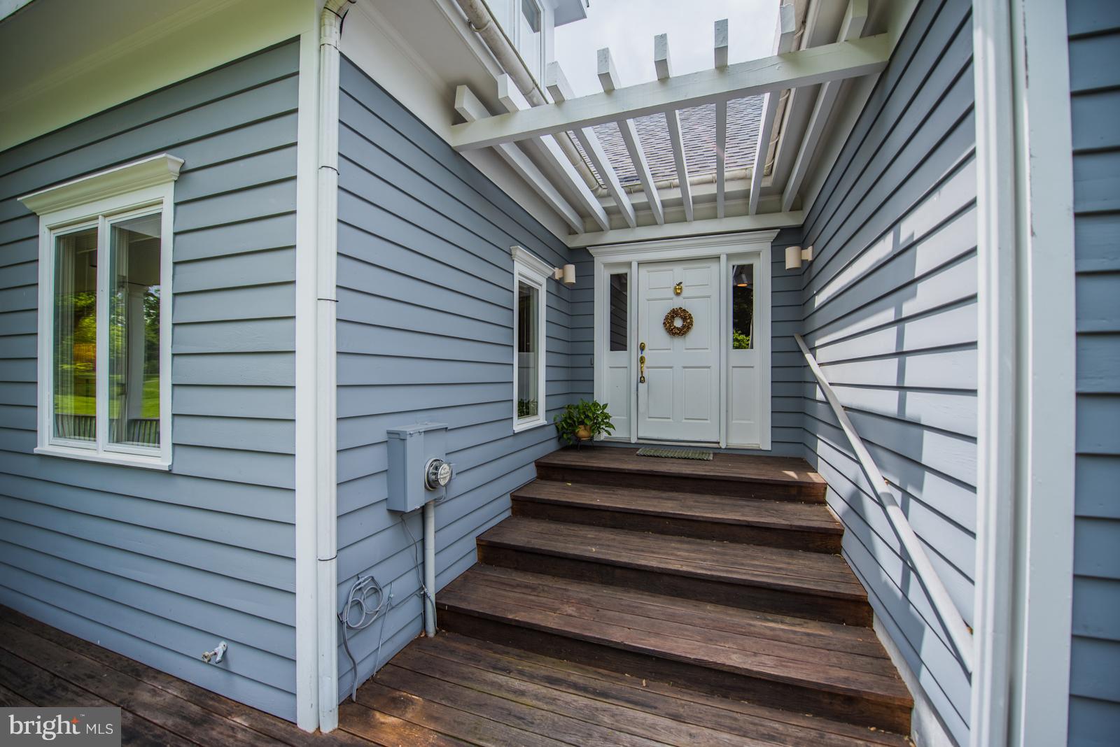 FERNBANK - Residential