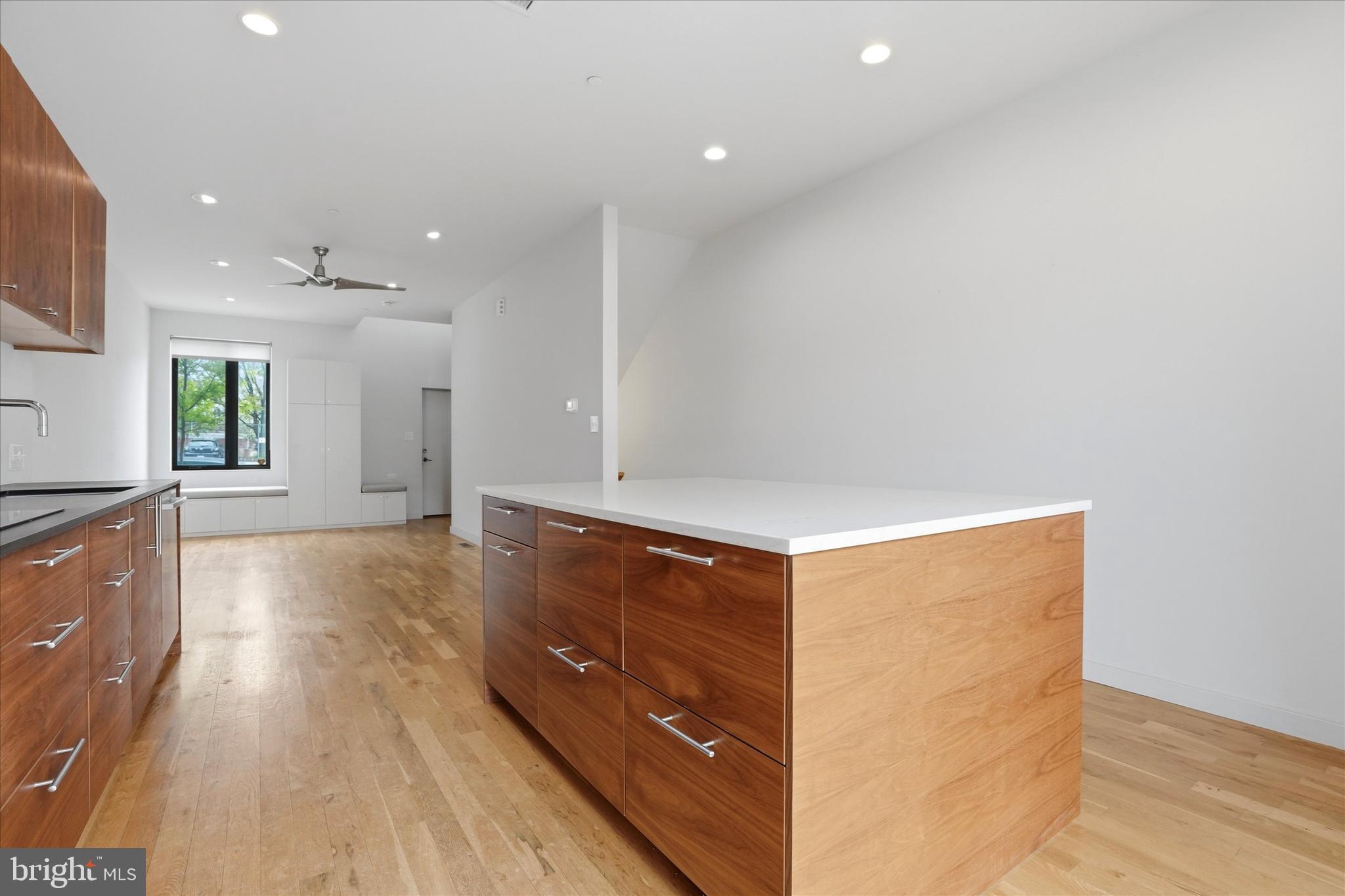 ART MUSEUM AREA - Residential