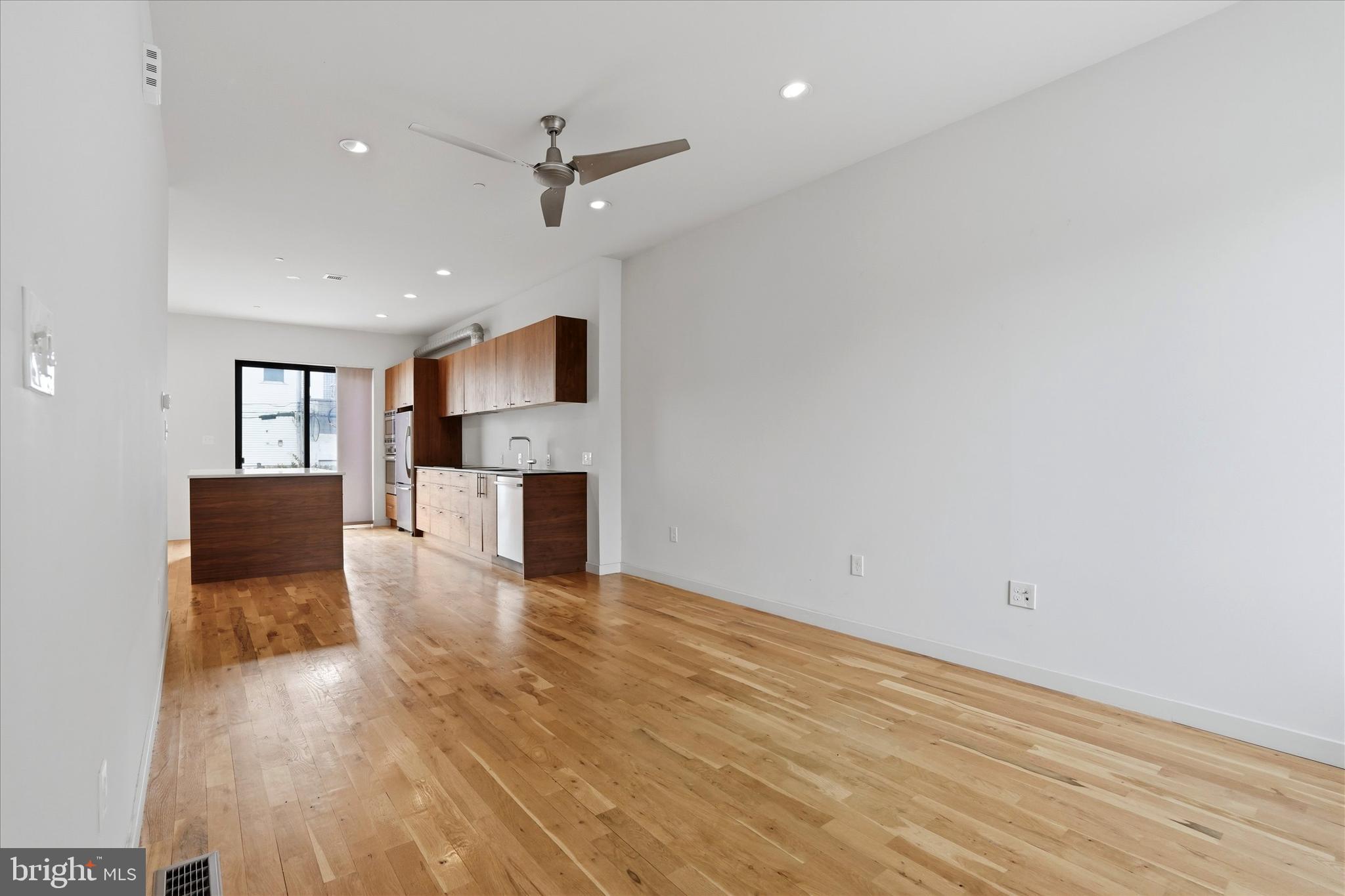 ART MUSEUM AREA - Residential