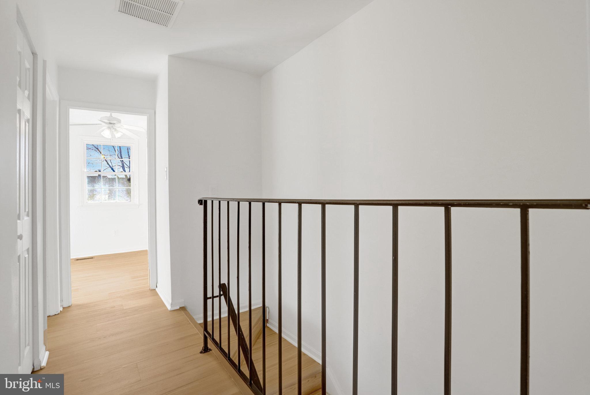 LAKEPOINTE - Residential Lease