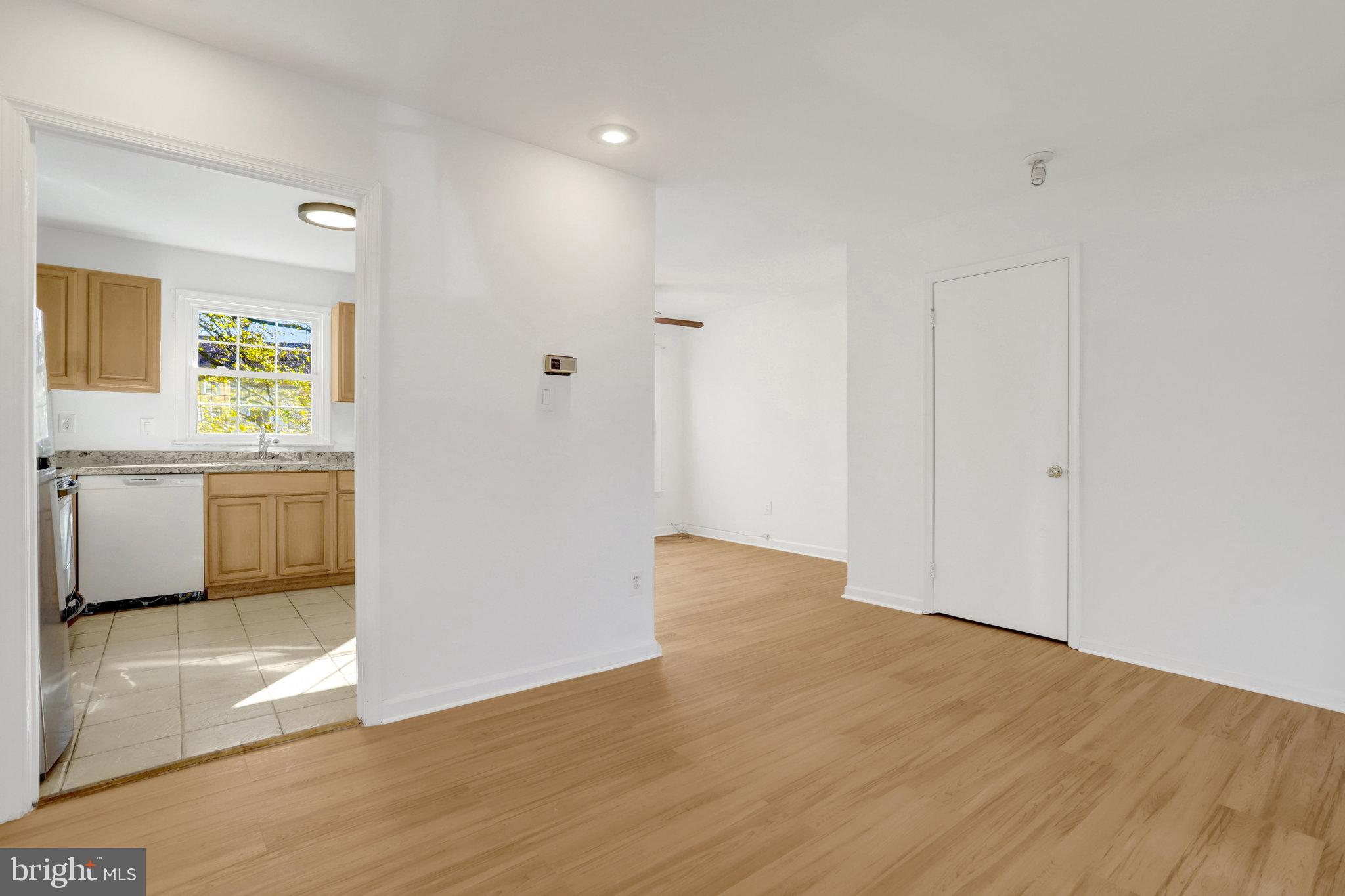 LAKEPOINTE - Residential Lease