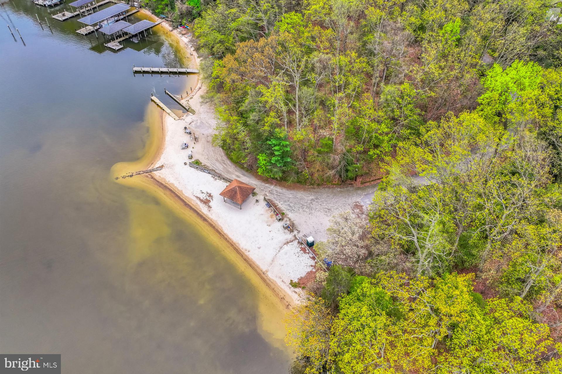 ARDEN ON THE SEVERN - Residential