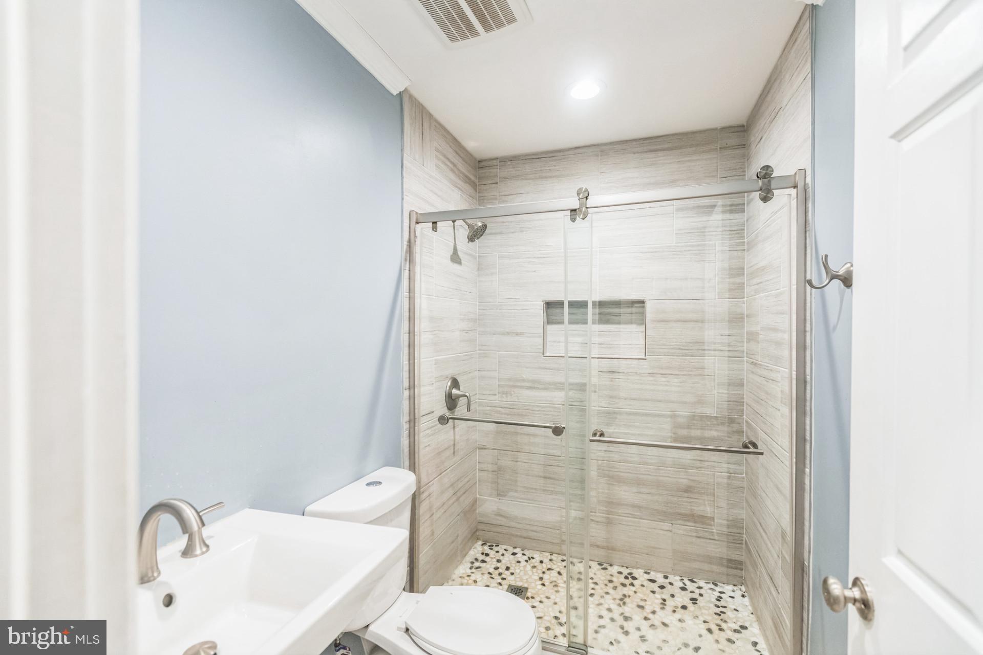 ARDEN ON THE SEVERN - Residential