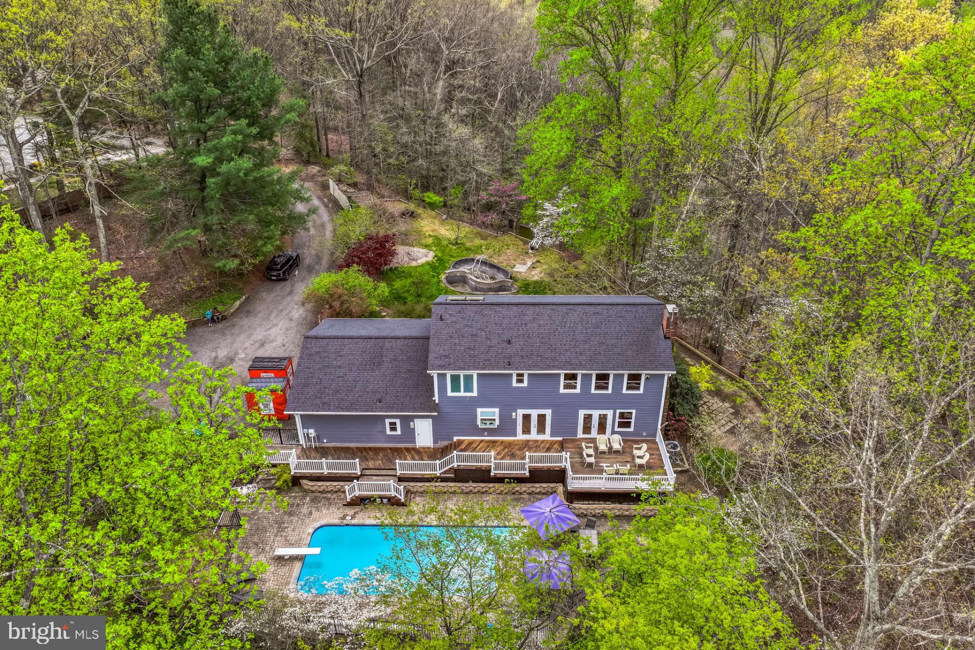 658 ECHO COVE DRIVE