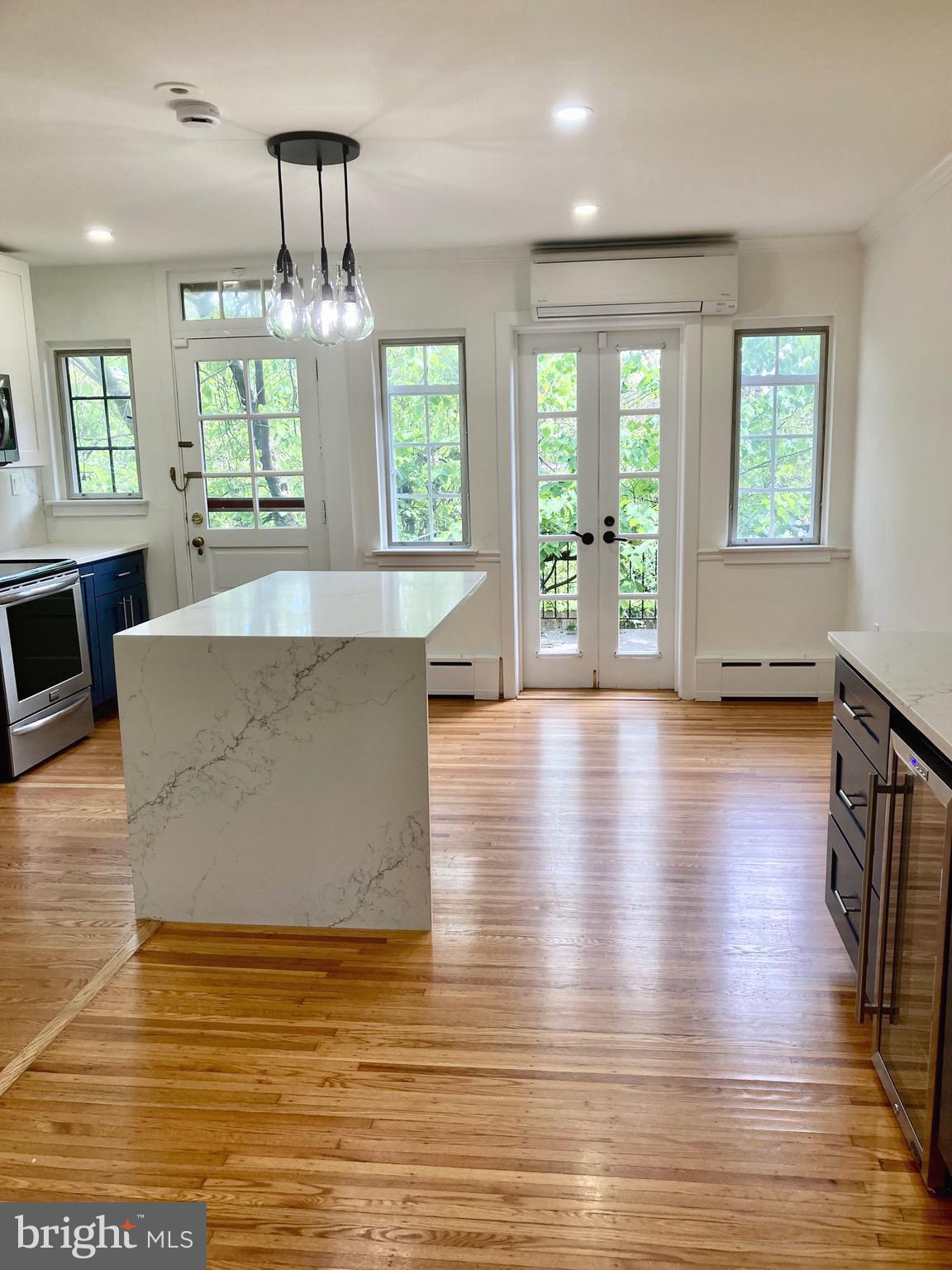 ELKINS PARK - Residential Lease
