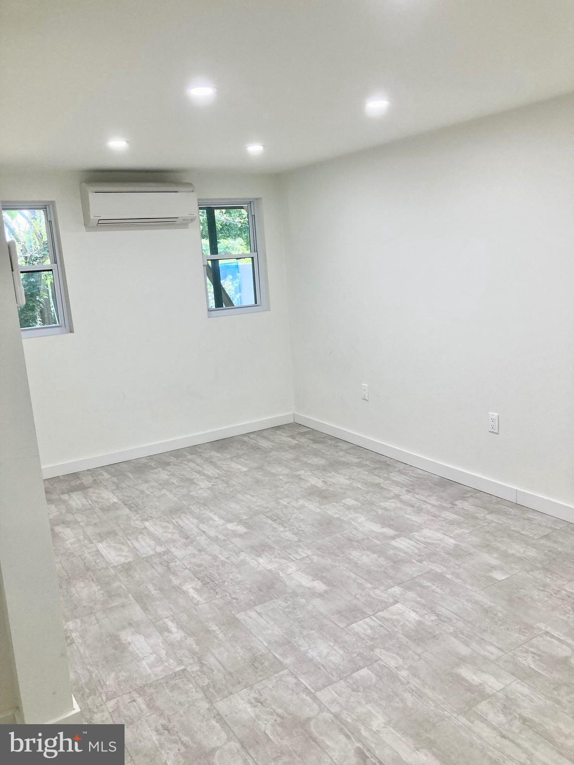 ELKINS PARK - Residential Lease