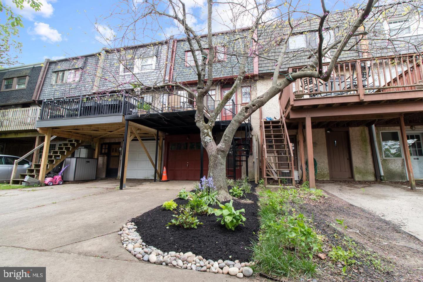 ELKINS PARK - Residential Lease