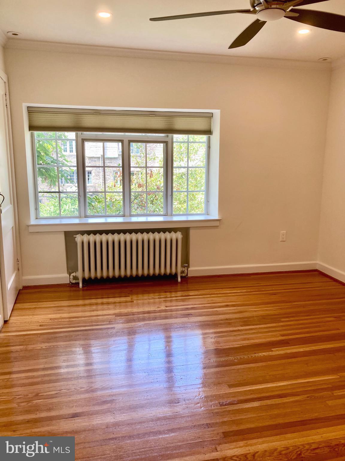 ELKINS PARK - Residential Lease