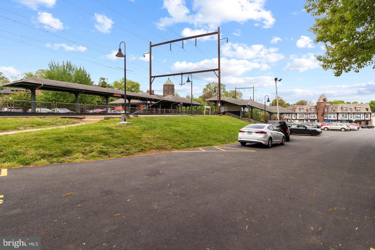 ELKINS PARK - Residential Lease