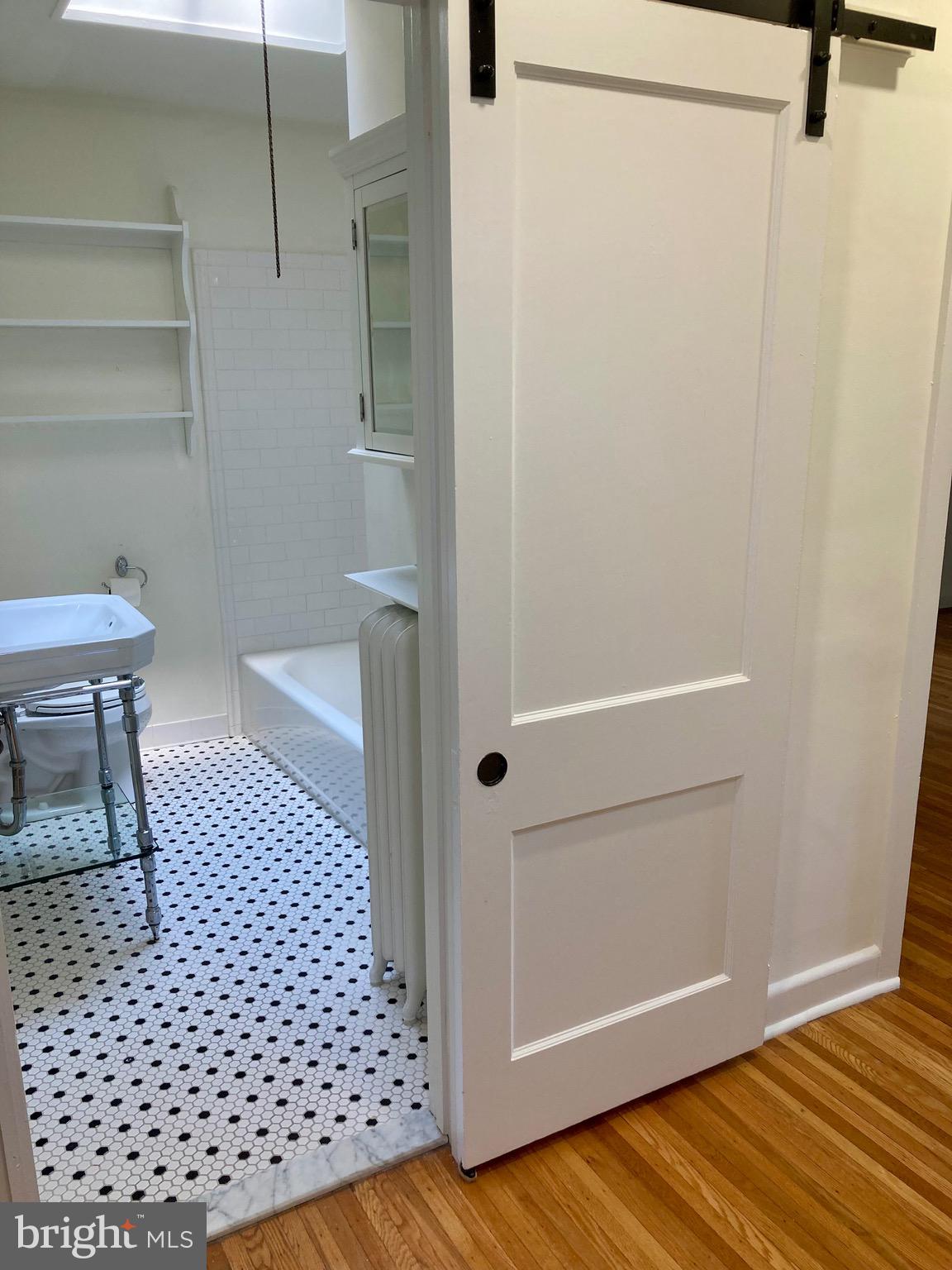ELKINS PARK - Residential Lease