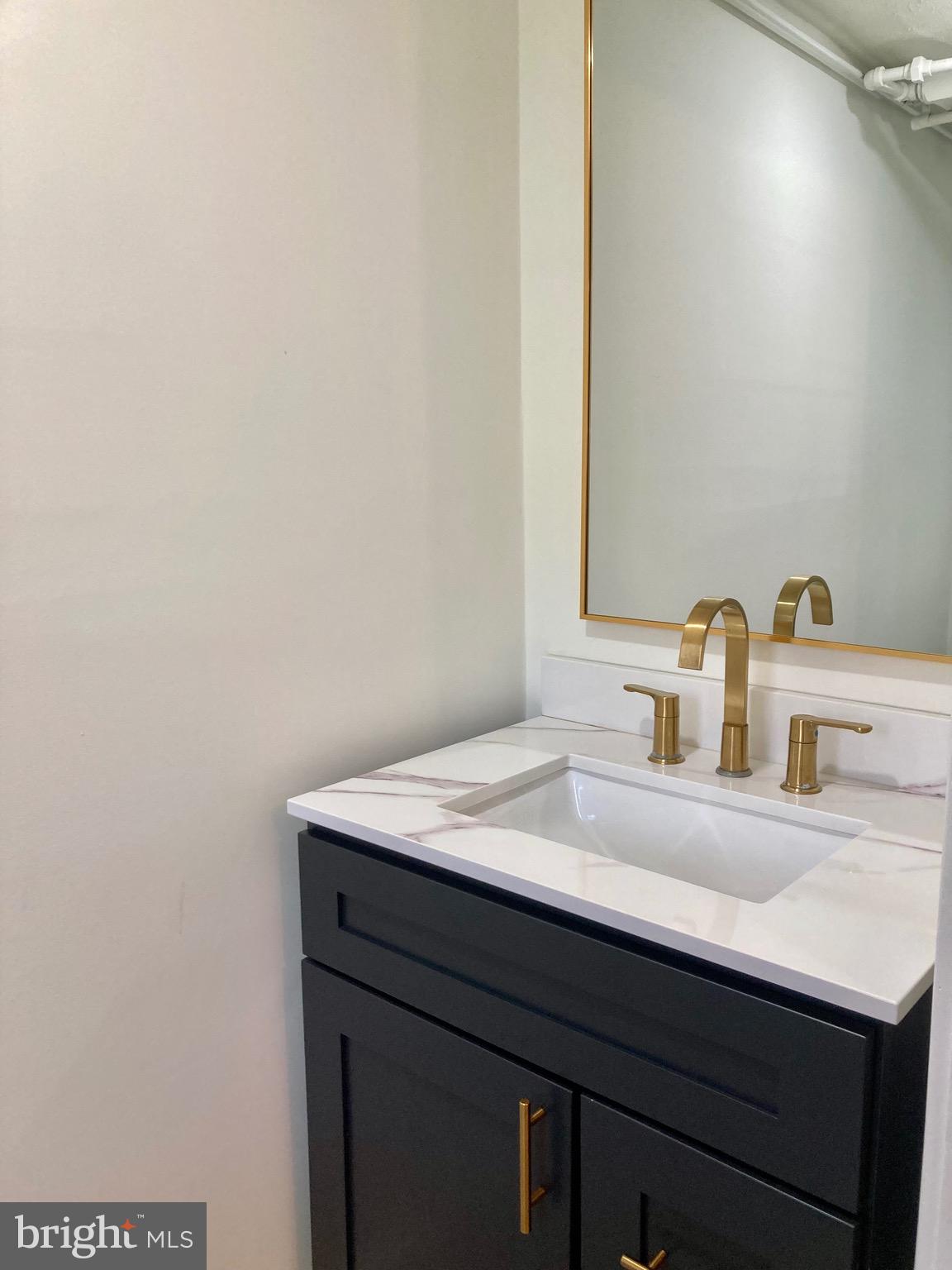 ELKINS PARK - Residential Lease